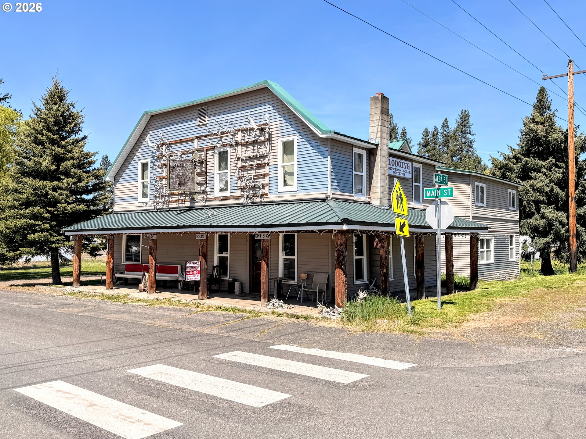 101 Main ST Property Photo 1