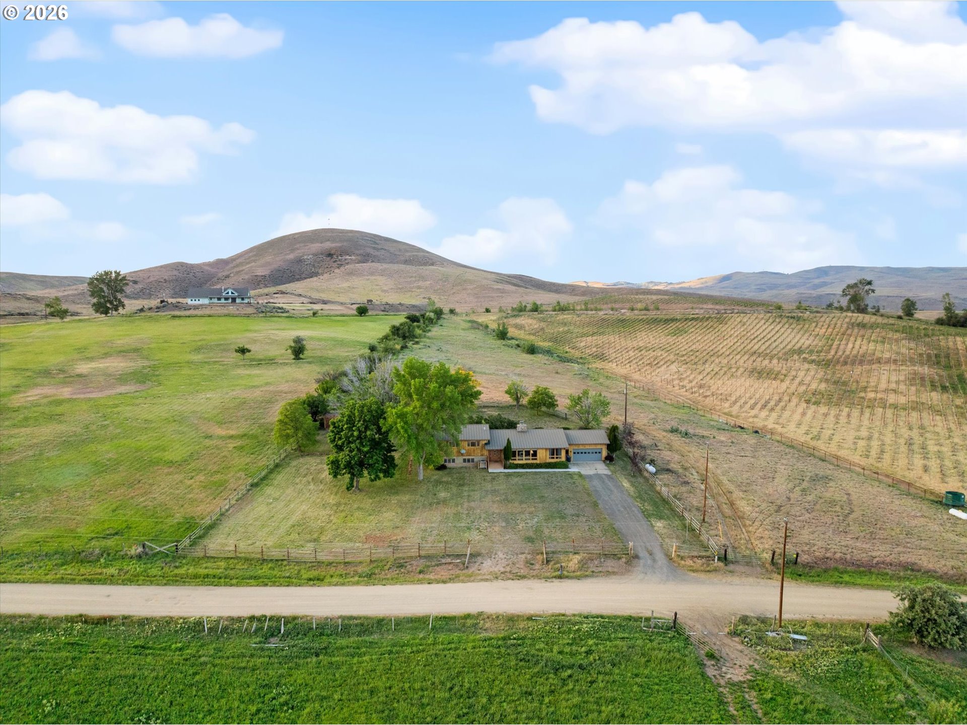 35327 Whitnah Ln Property Photo 4