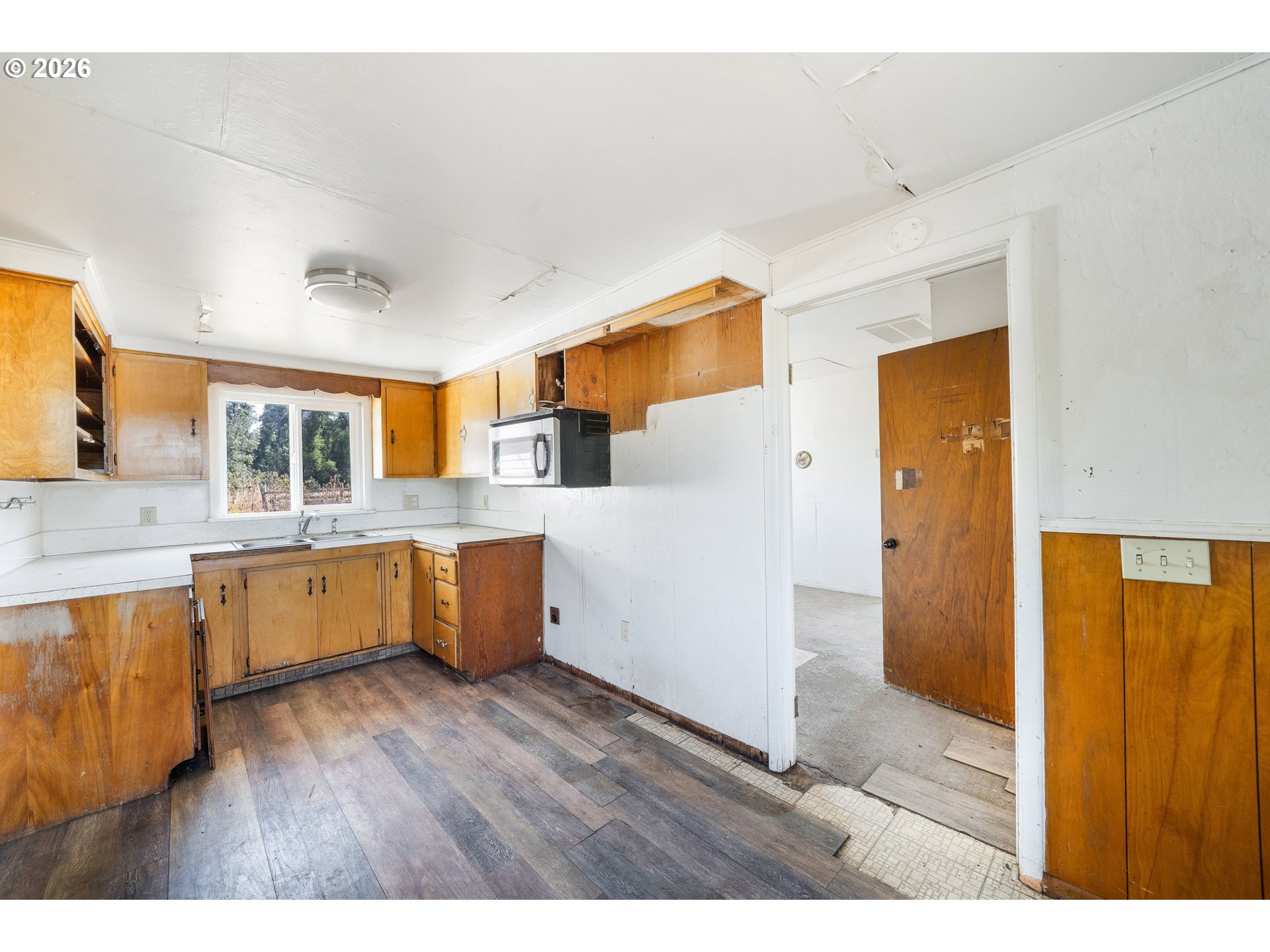 38542 Dexter Rd Property Photo 6