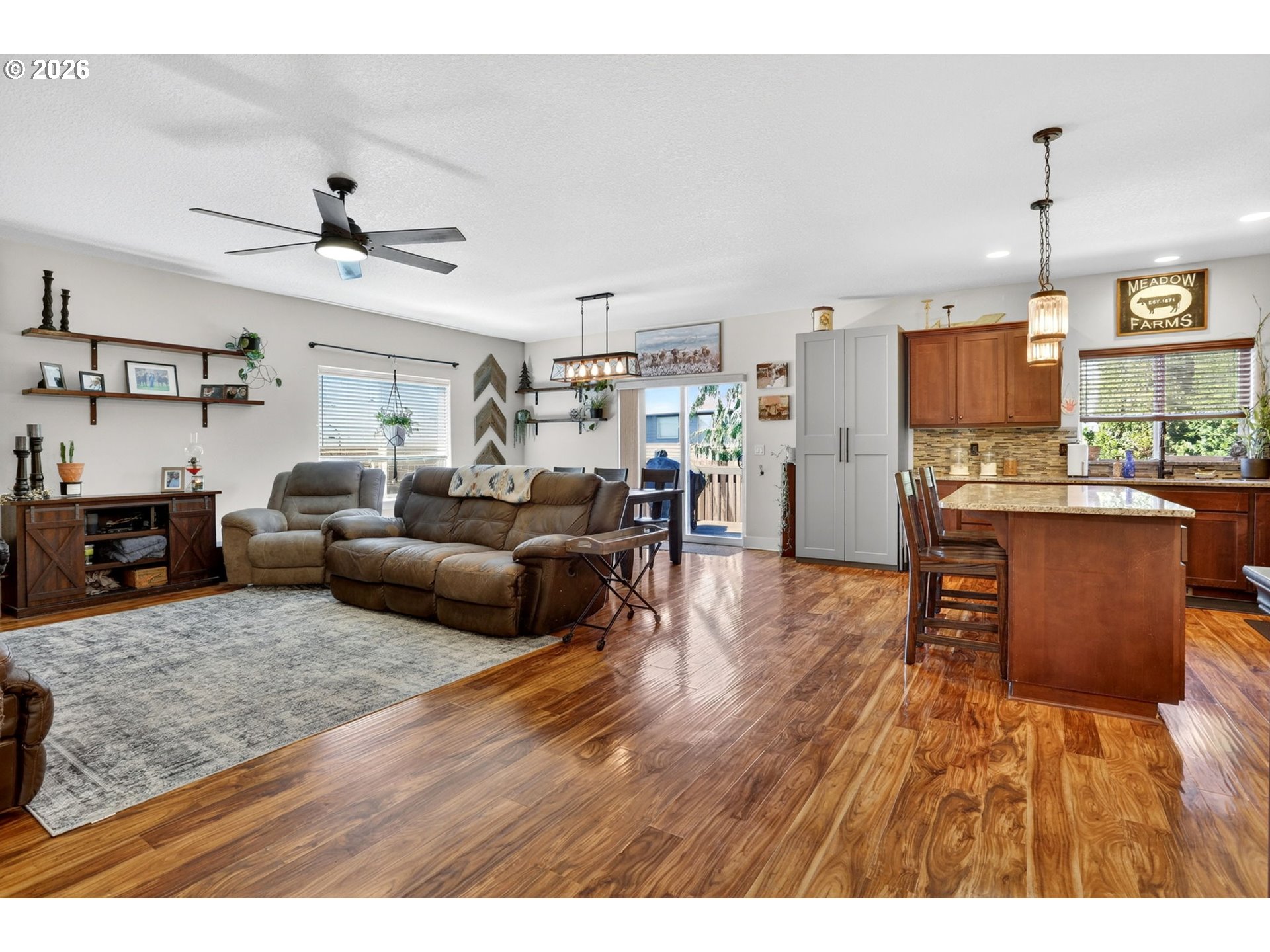 850 Se Pineview Ct Property Photo 15