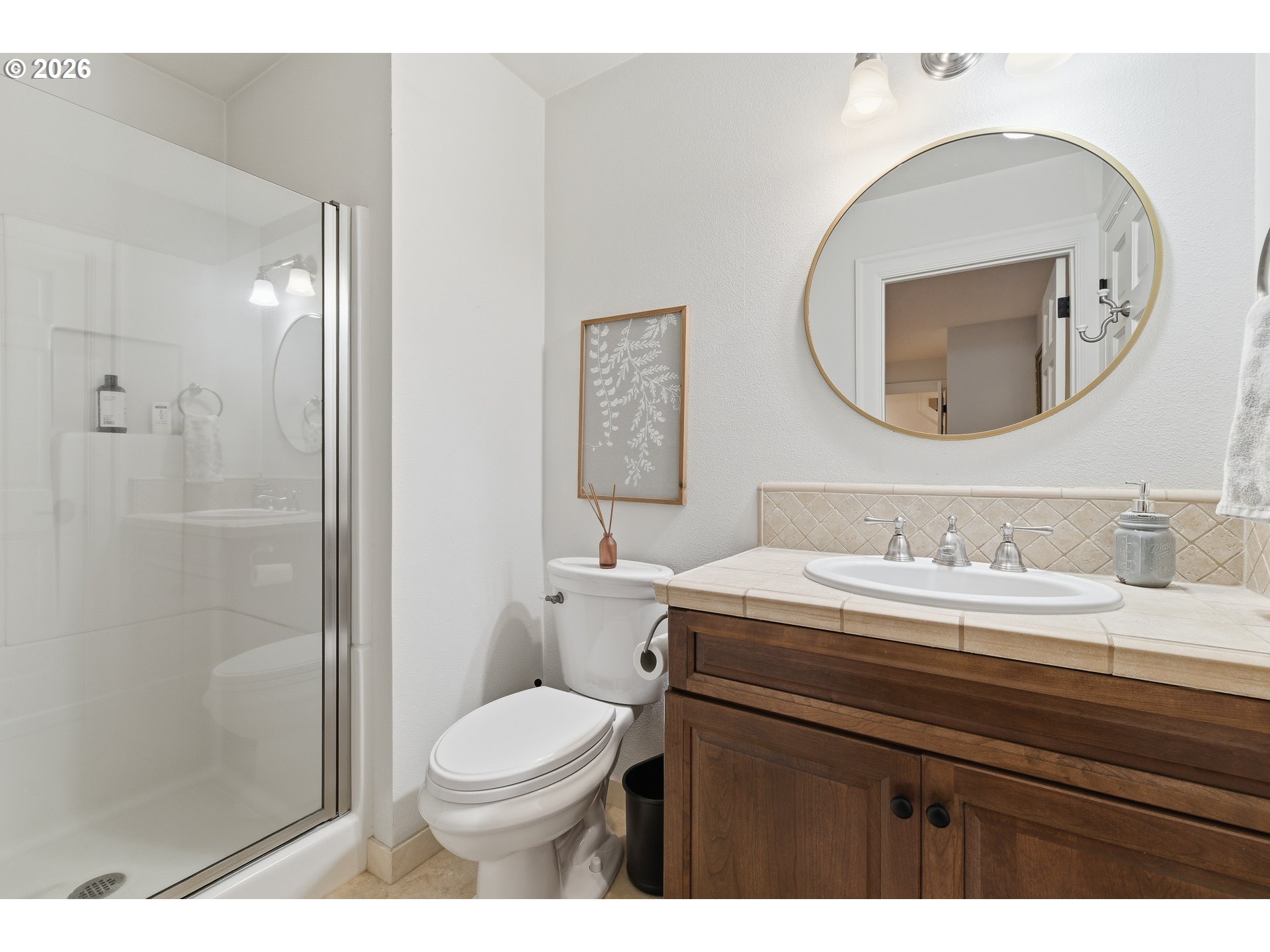 653 Victoria Pl Property Photo 25