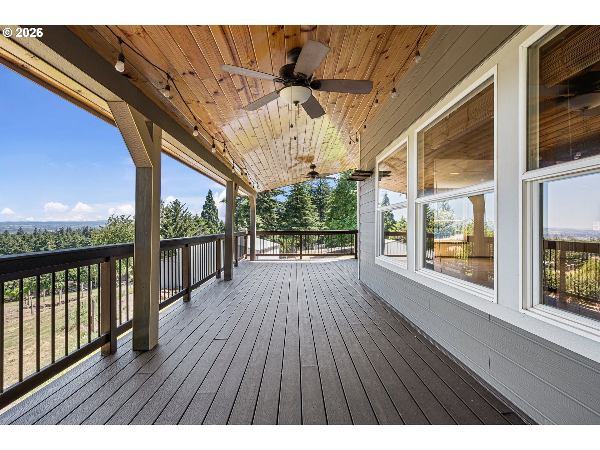 3955 Sunset Hills Dr Property Photo 20
