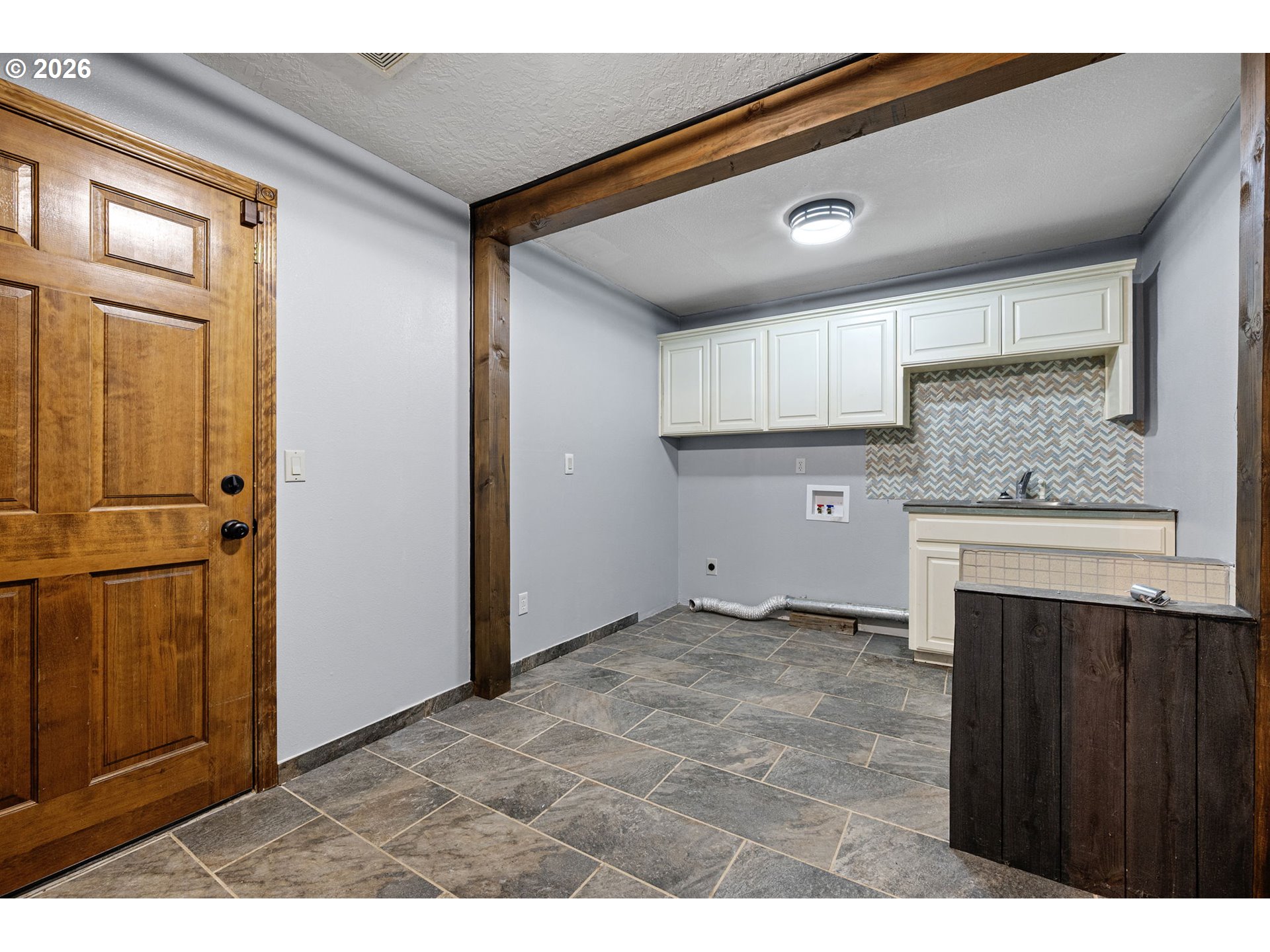 3955 Sunset Hills Dr Property Photo 31