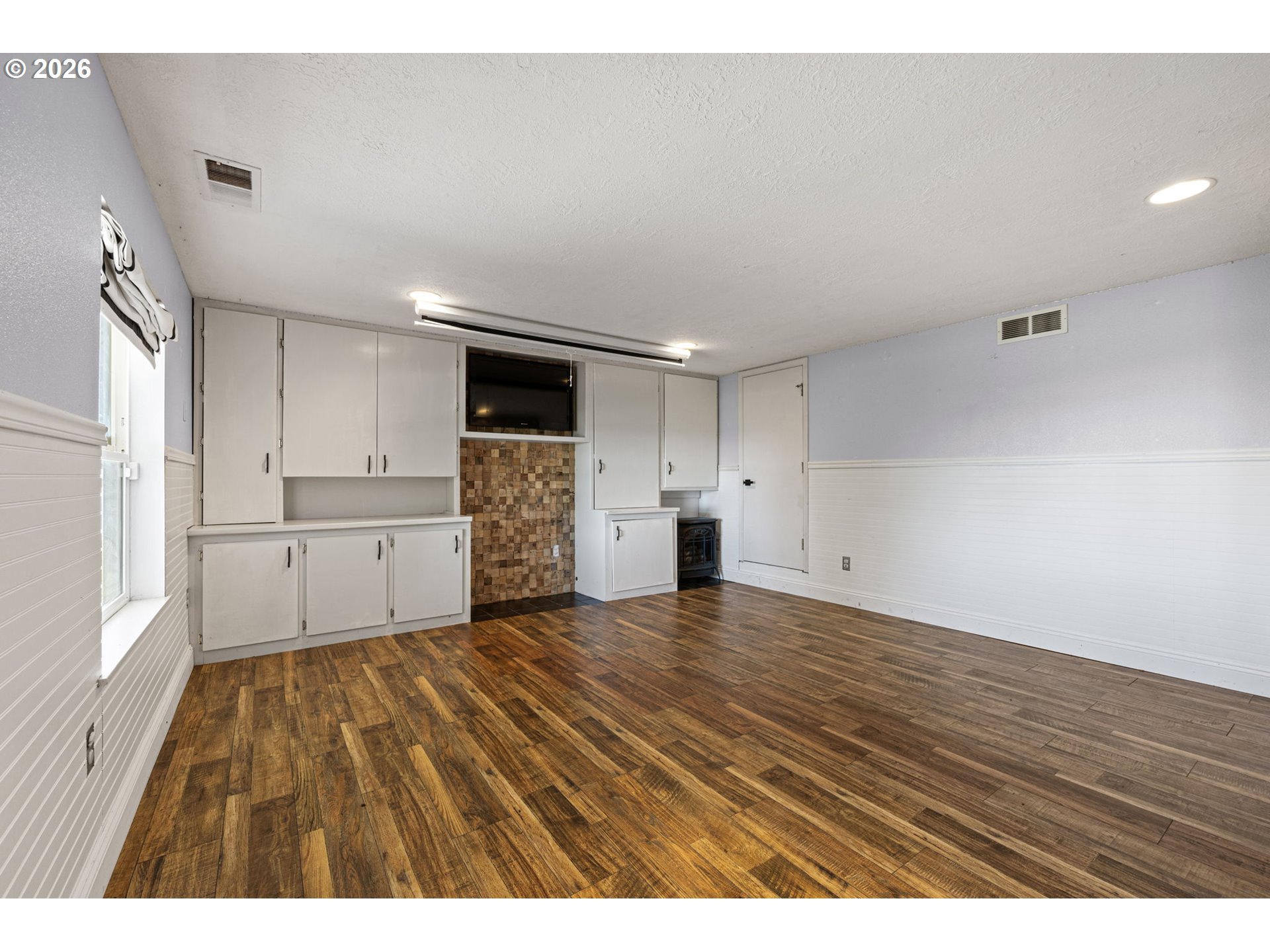 3955 Sunset Hills Dr Property Photo 34