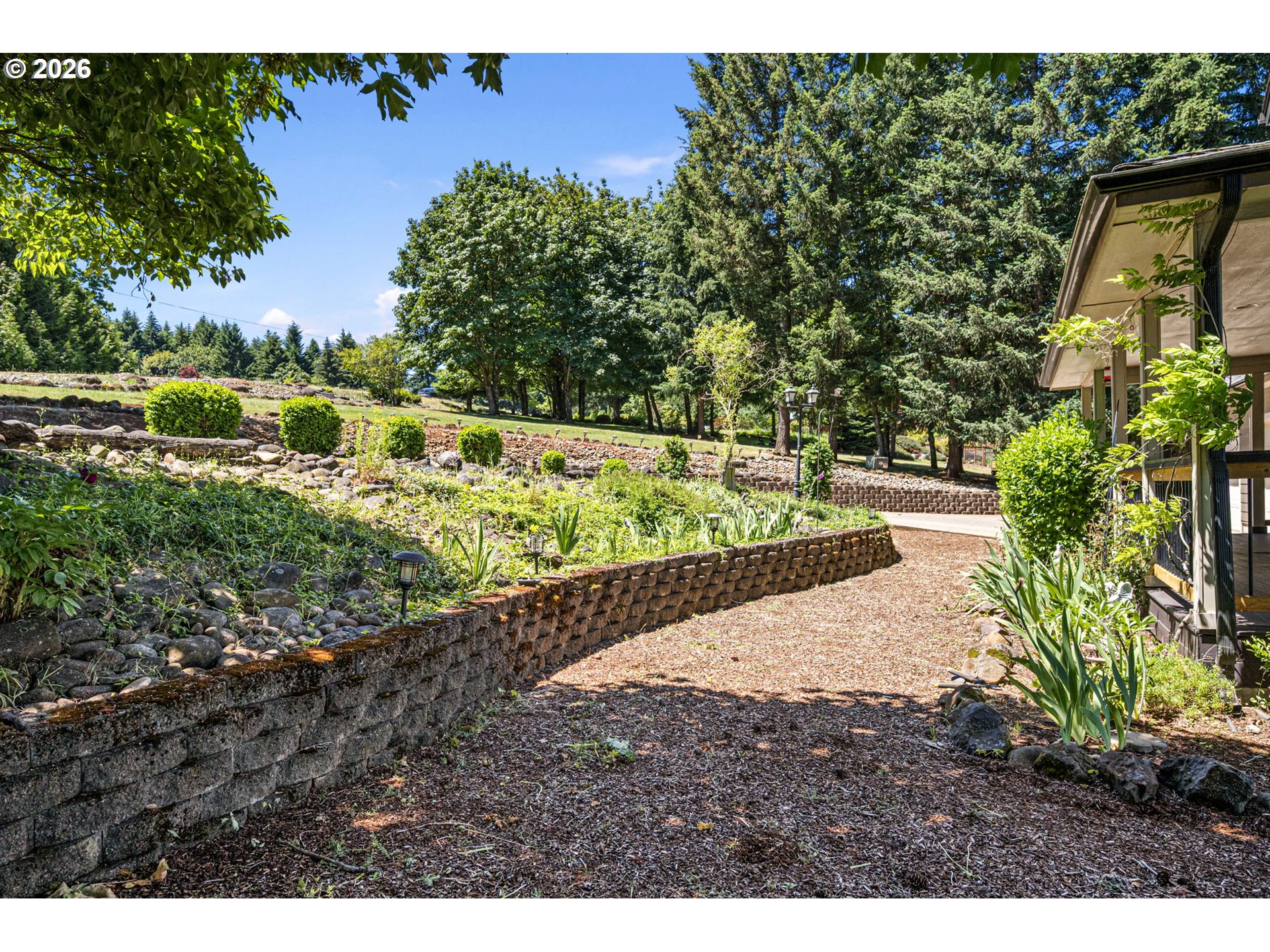 3955 Sunset Hills Dr Property Photo 41