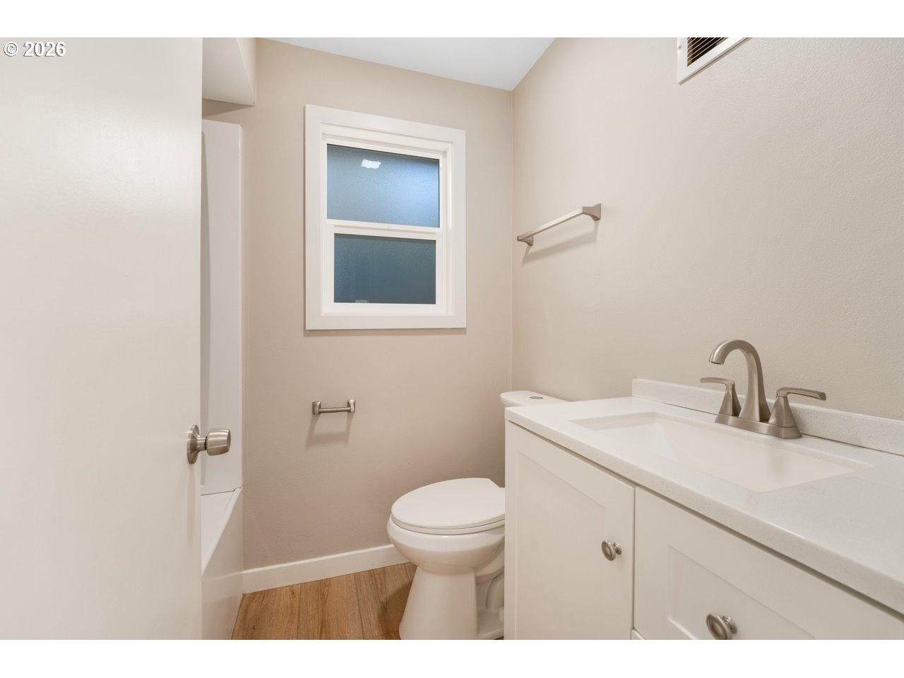 1155 Madison St Property Photo 11