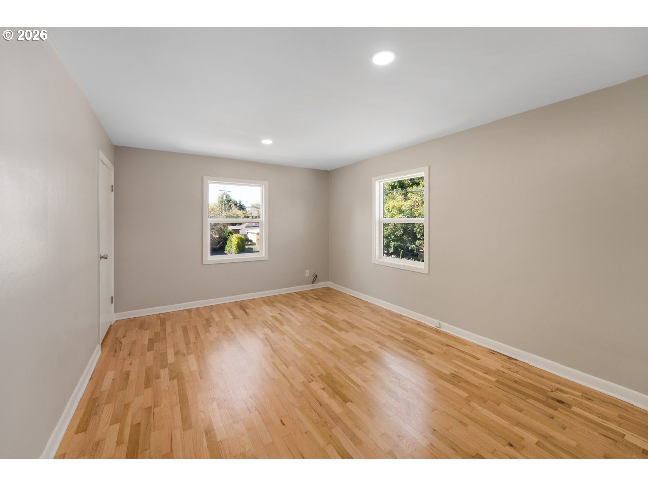 1155 Madison St Property Photo 20