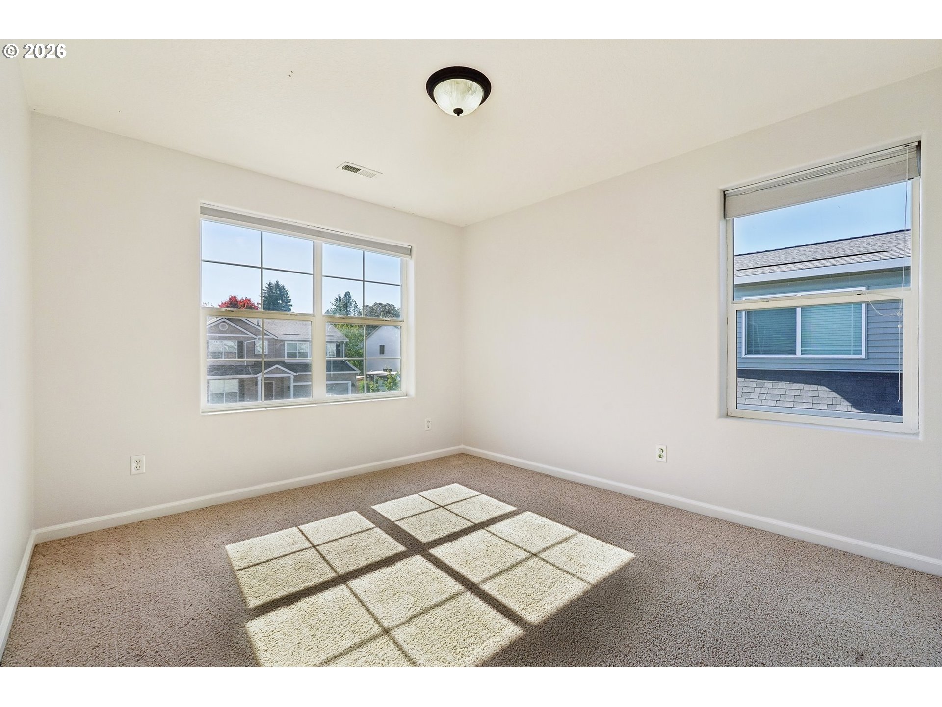 34075 Se Sturgeon St Property Photo 25