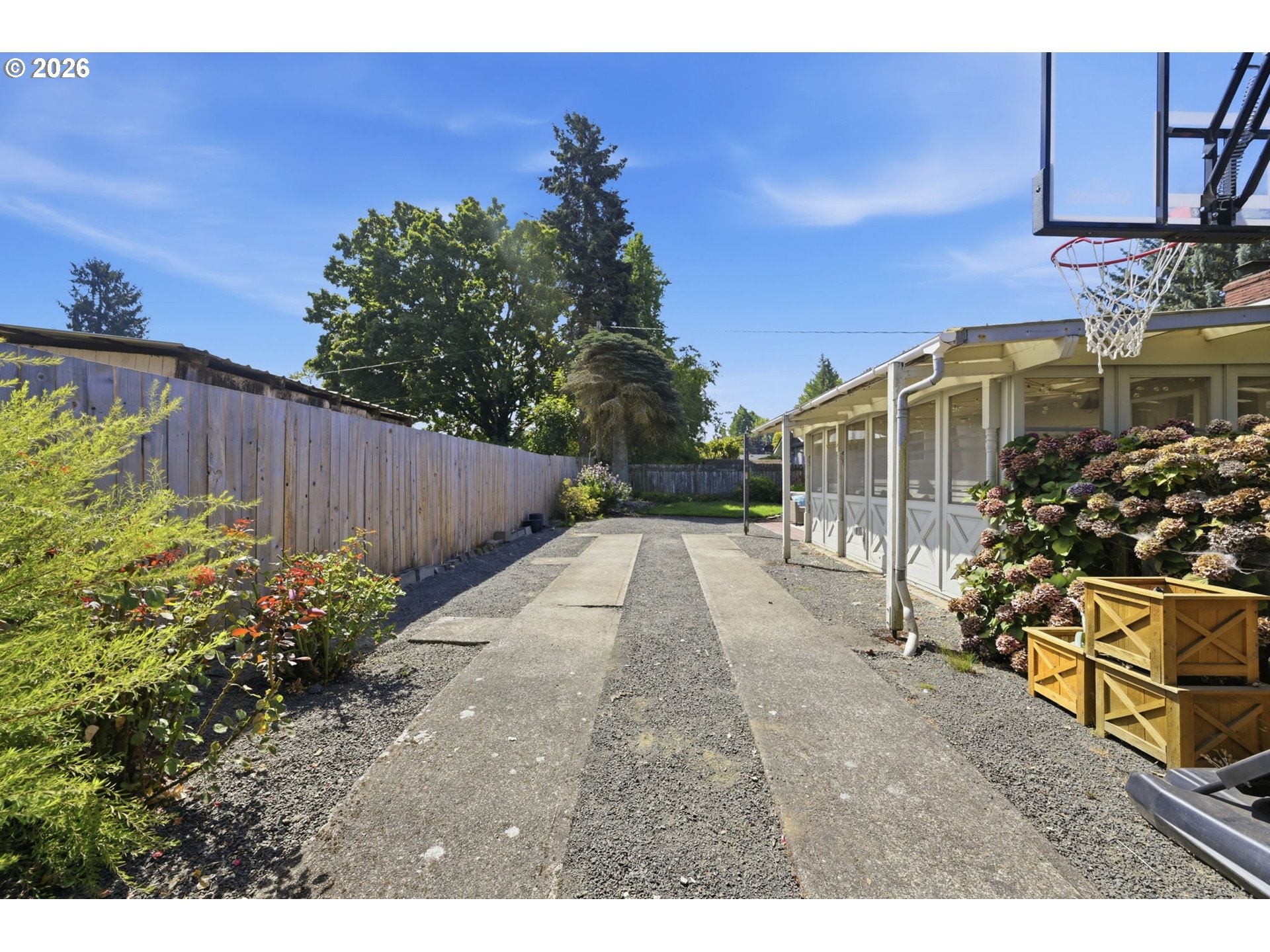1765 Santa Rosa St Property Photo 42
