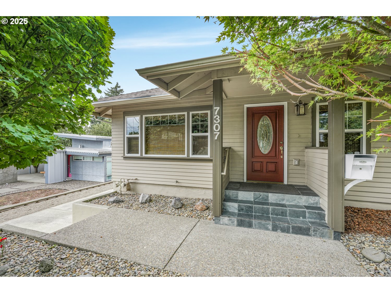 7307 Sw Capitol Hwy Property Photo 1