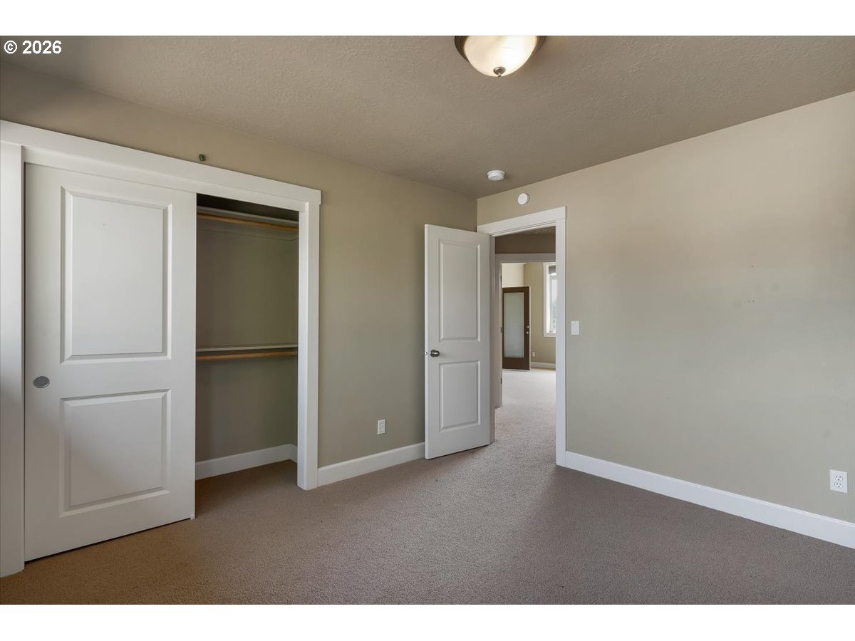 1674 Olympia Ct Property Photo 19