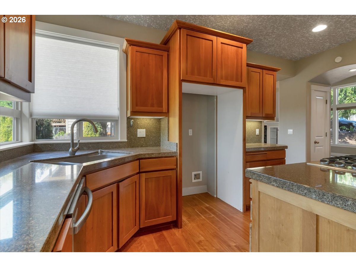 1674 Olympia Ct Property Photo 23