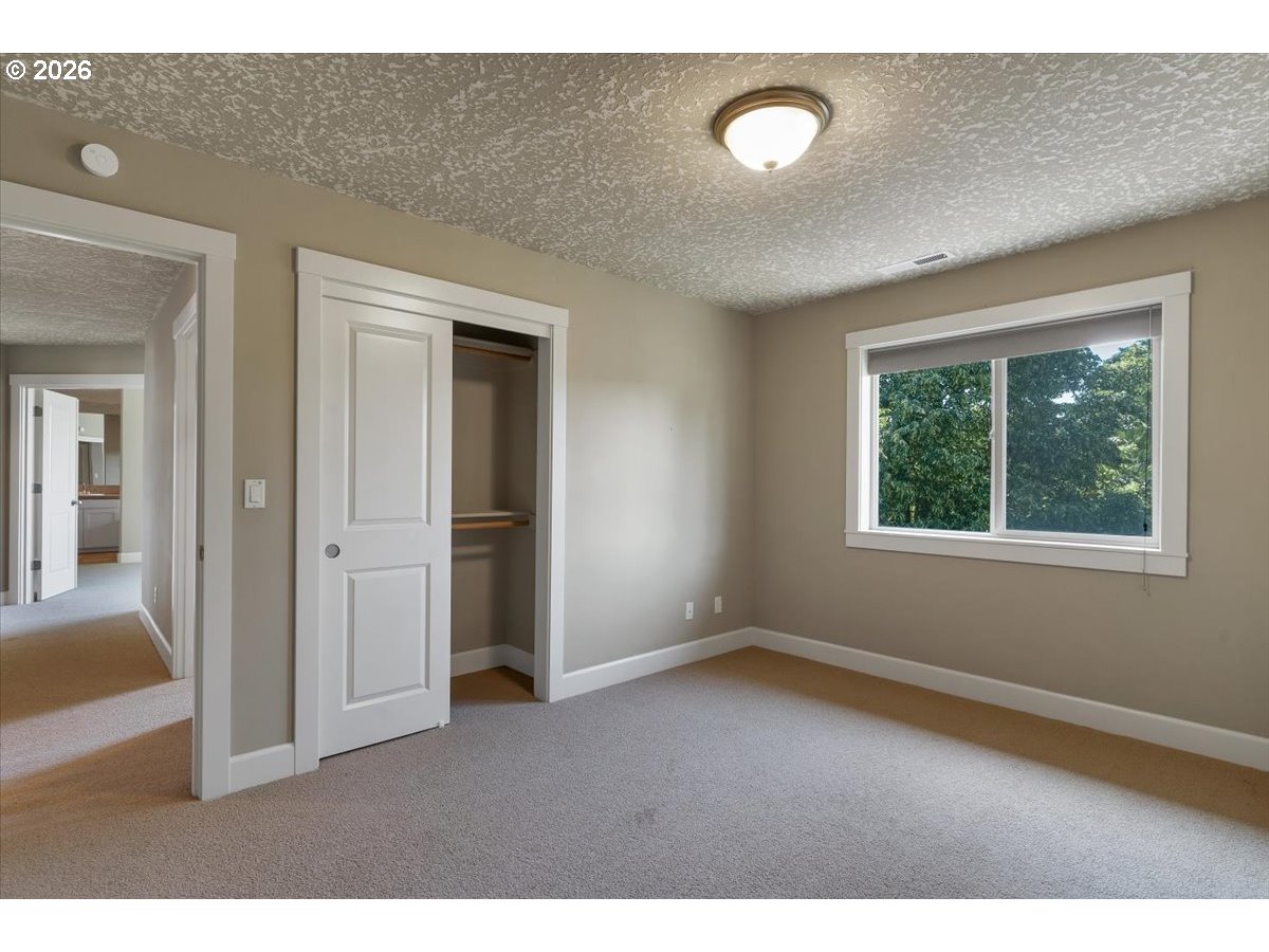 1674 Olympia Ct Property Photo 30