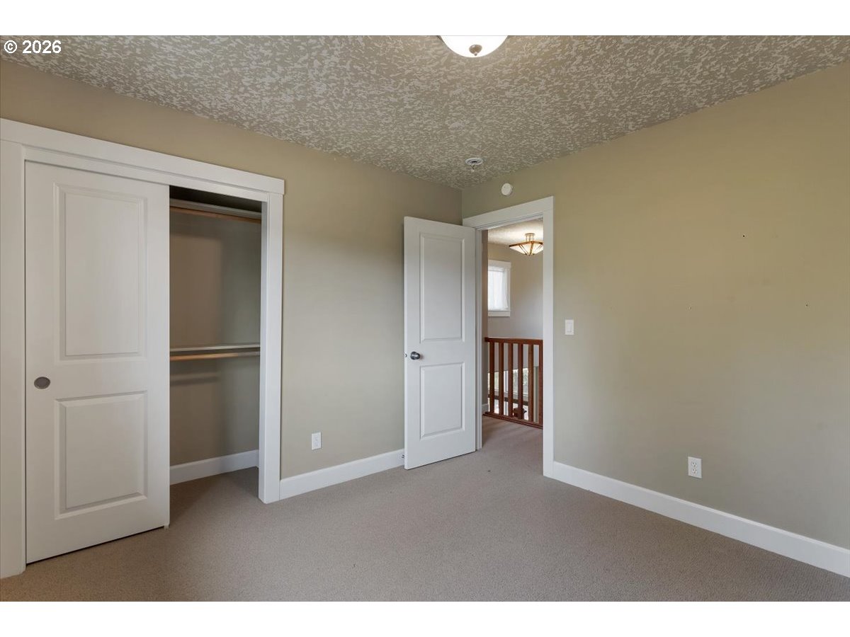 1674 Olympia Ct Property Photo 44