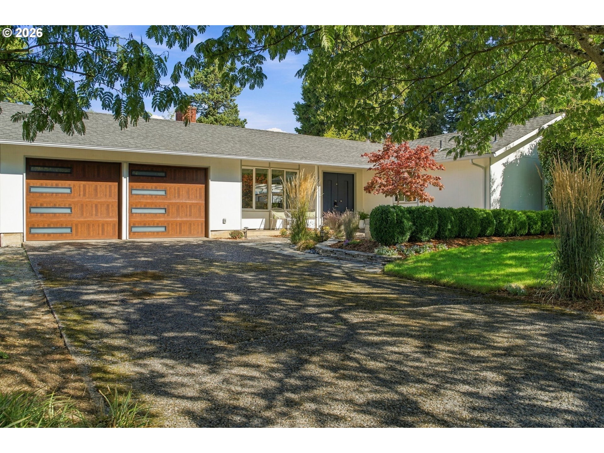 3465 Strathmore Pl Property Photo 2