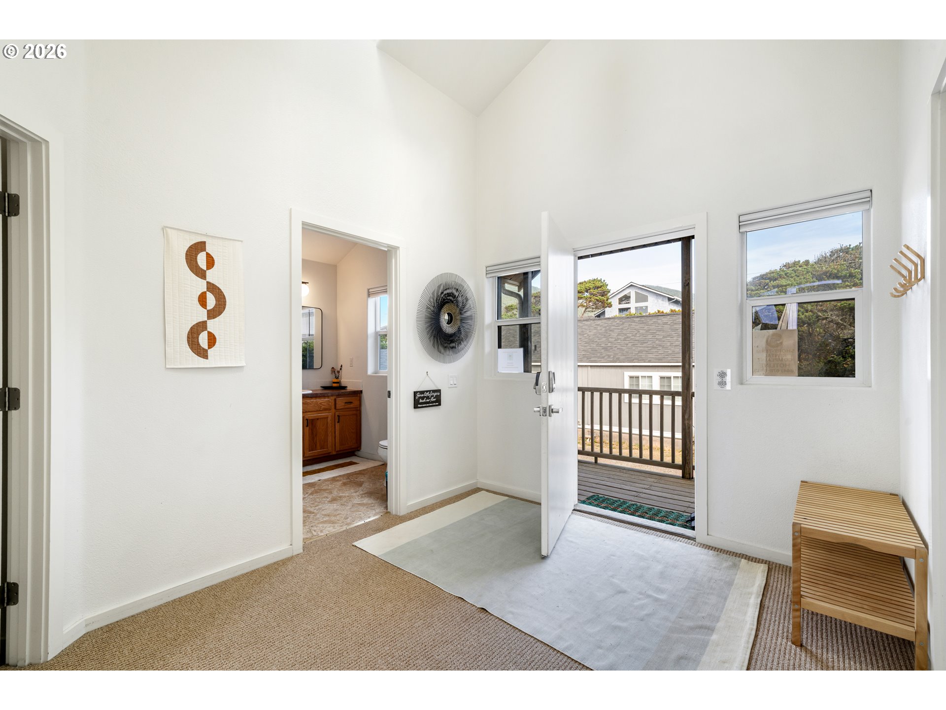 1227 N Pacific Ln Property Photo 25