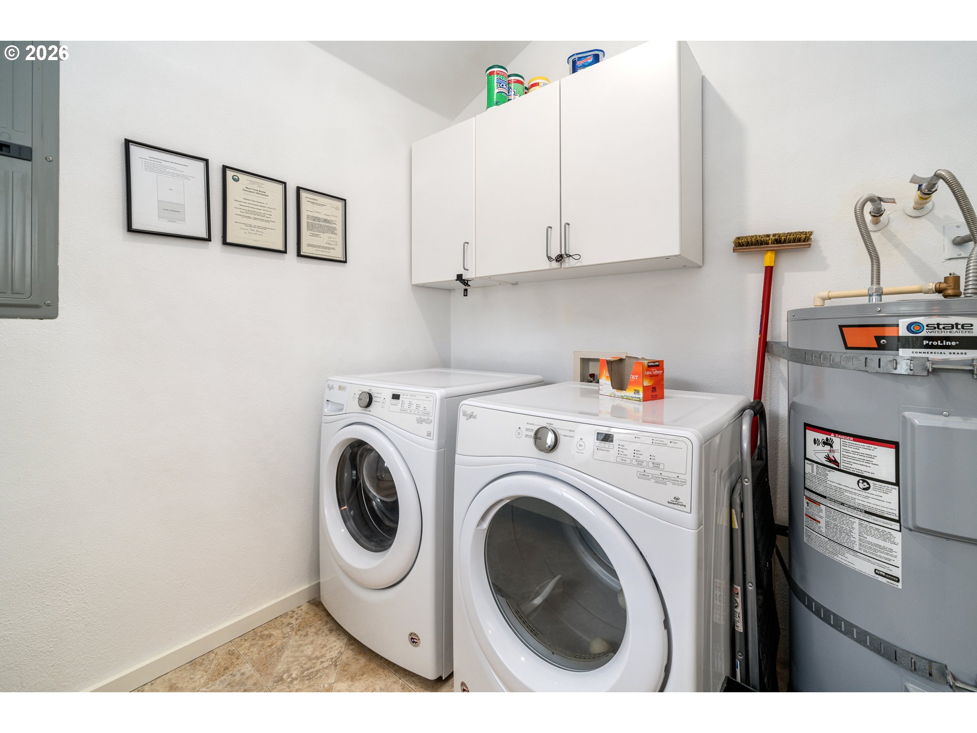 1227 N Pacific Ln Property Photo 29