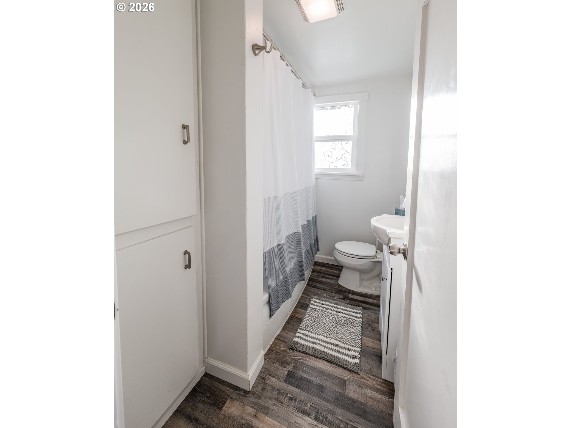 1920 Chambers St Property Photo 14