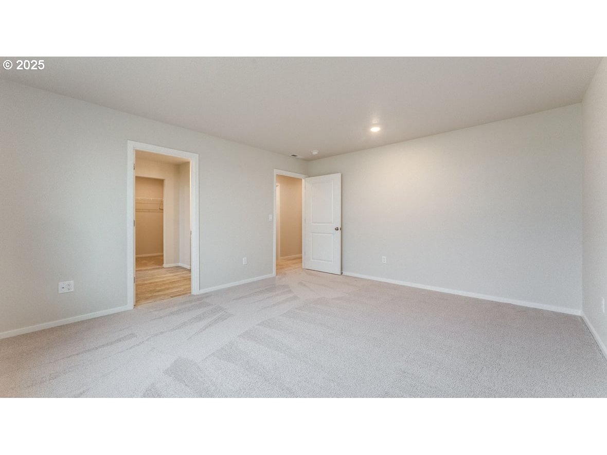 4934 Elvis Ave Ne Property Photo 20
