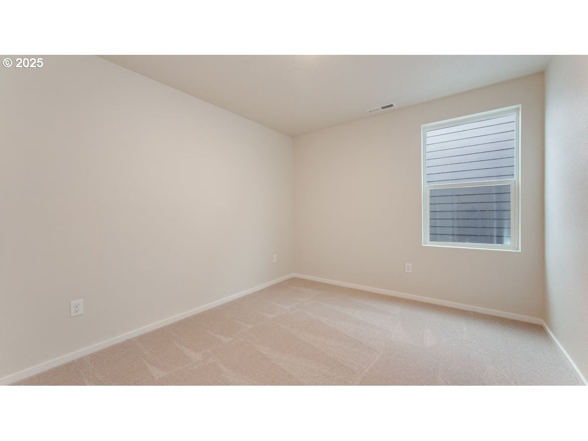 4934 Elvis Ave Ne Property Photo 26