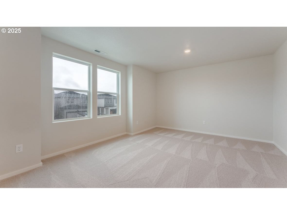 4934 Elvis Ave Ne Property Photo 28