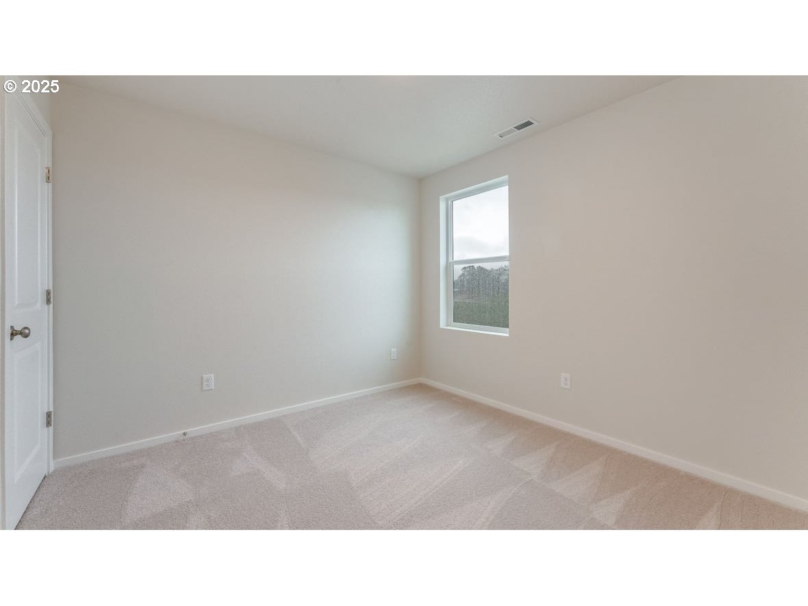 4934 Elvis Ave Ne Property Photo 30
