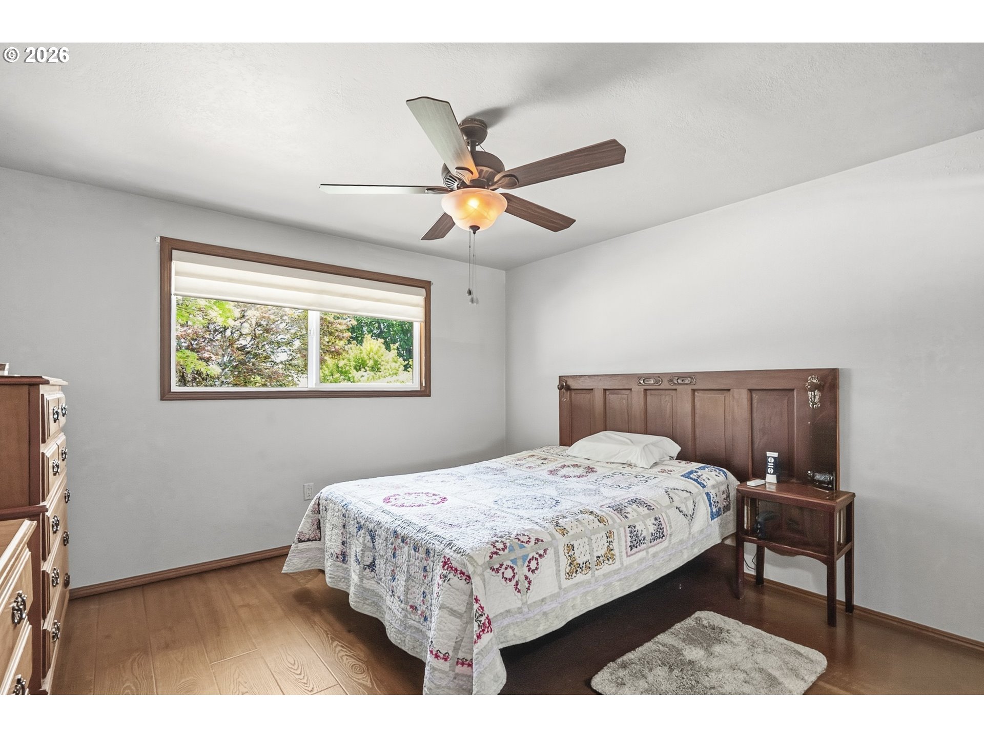 184 Ne Gerlinger Ln Property Photo 21