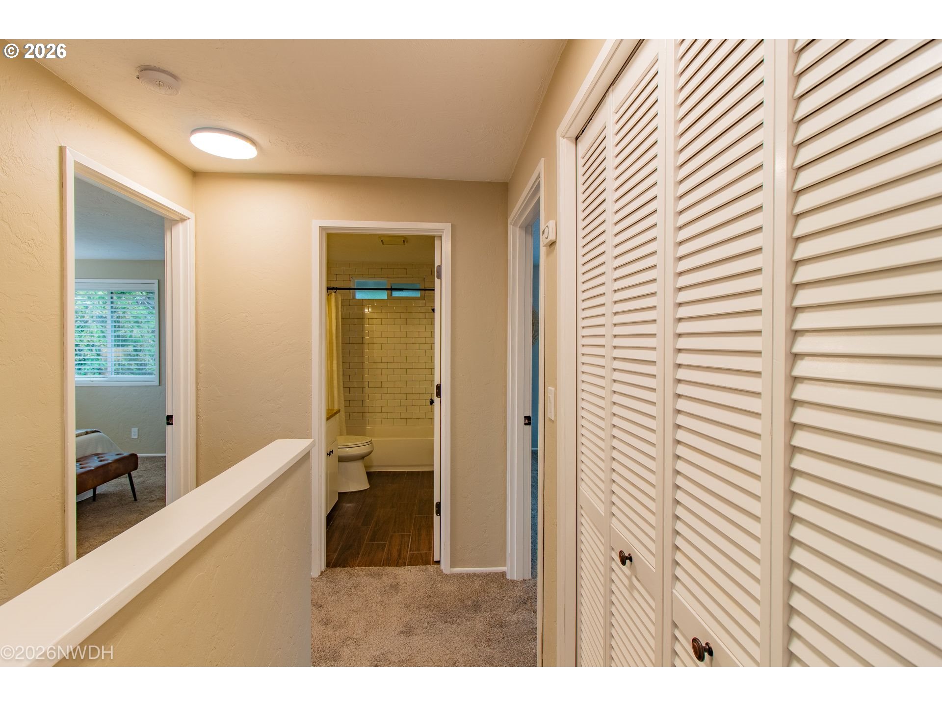 3325 Honeywood St Property Photo 19