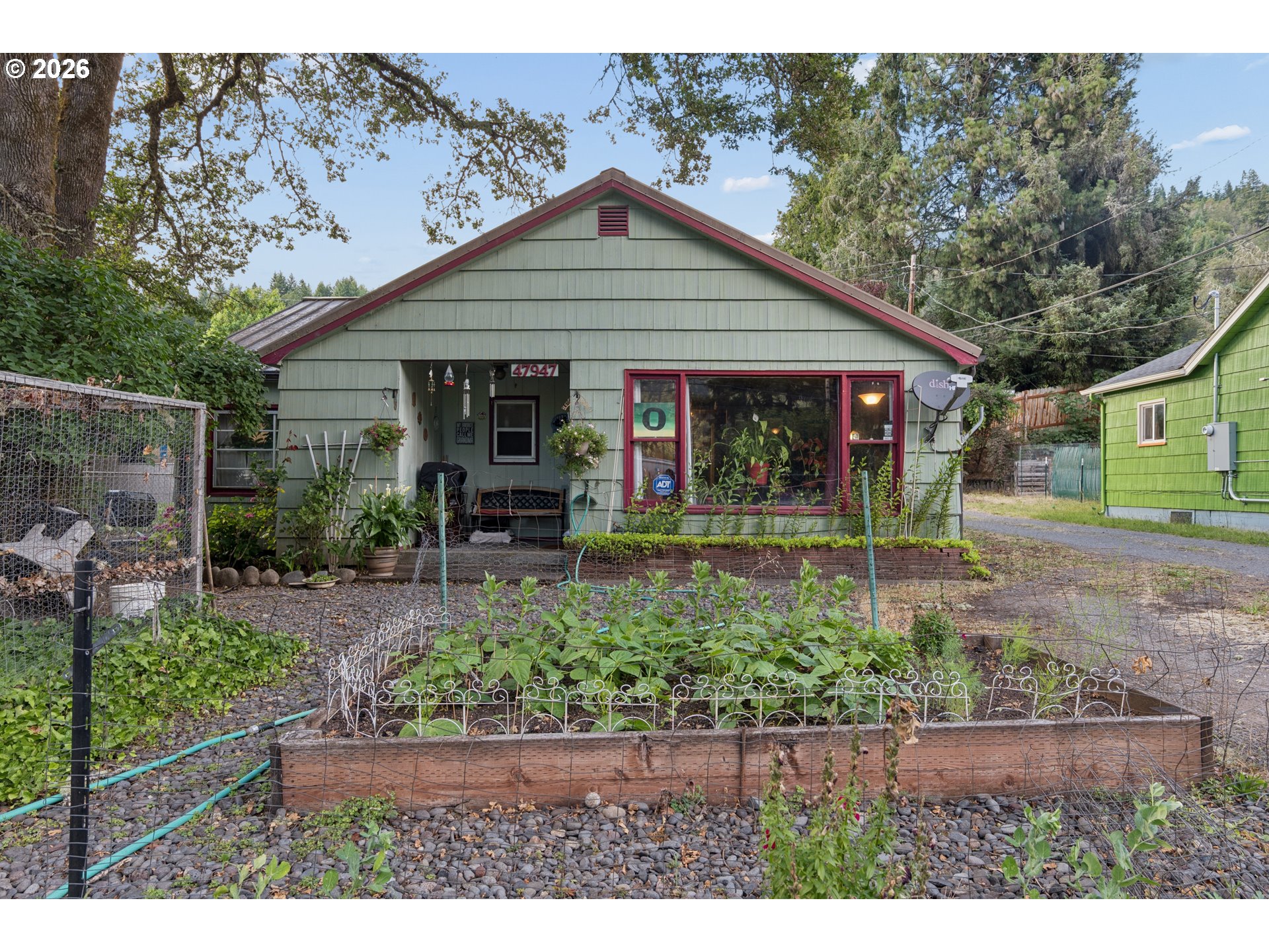 47947 W COMMERCIAL ST Property Photo 1
