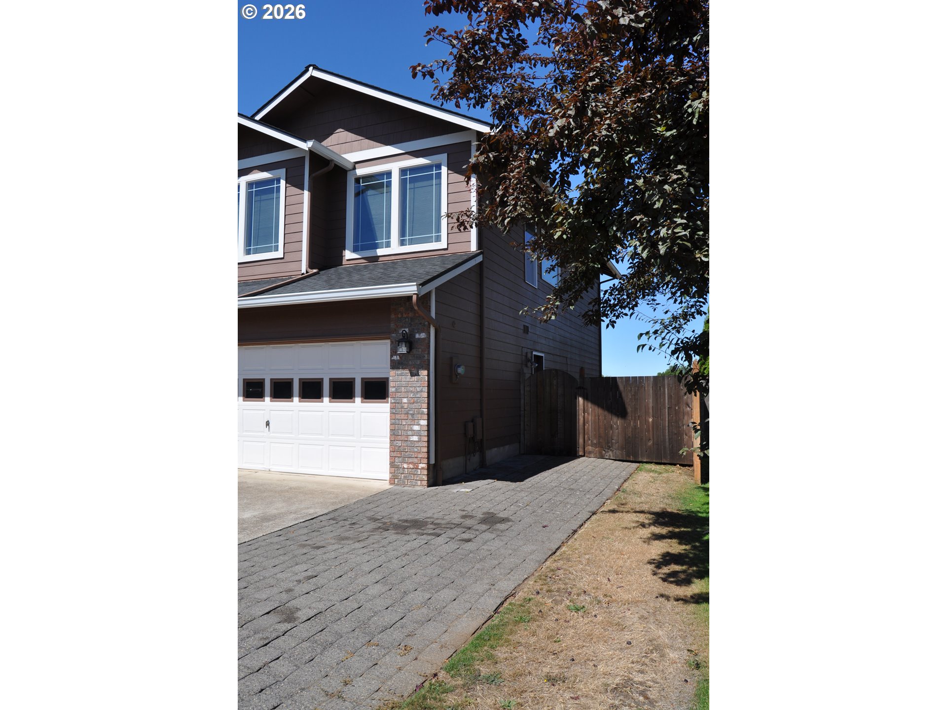 4198 Lancaster Dr Property Photo 5