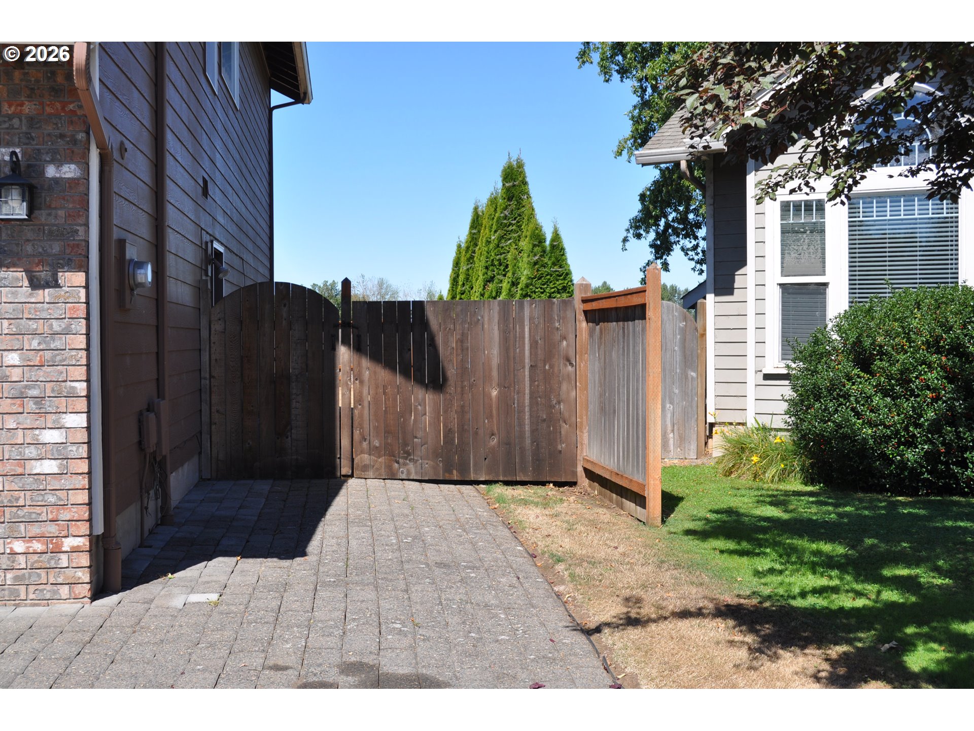 4198 Lancaster Dr Property Photo 7