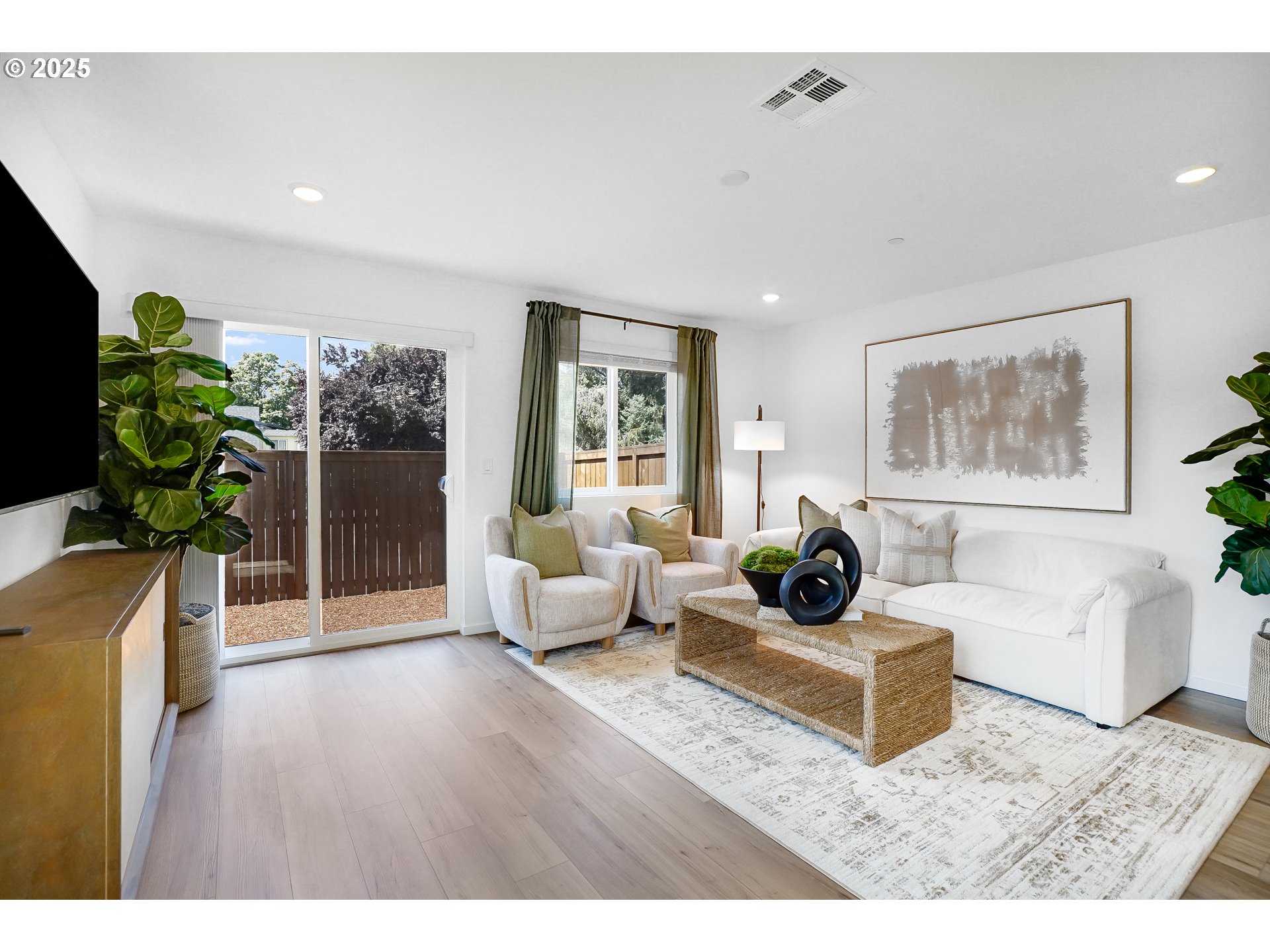 1470 Laura Vista Dr Nw Property Photo 10