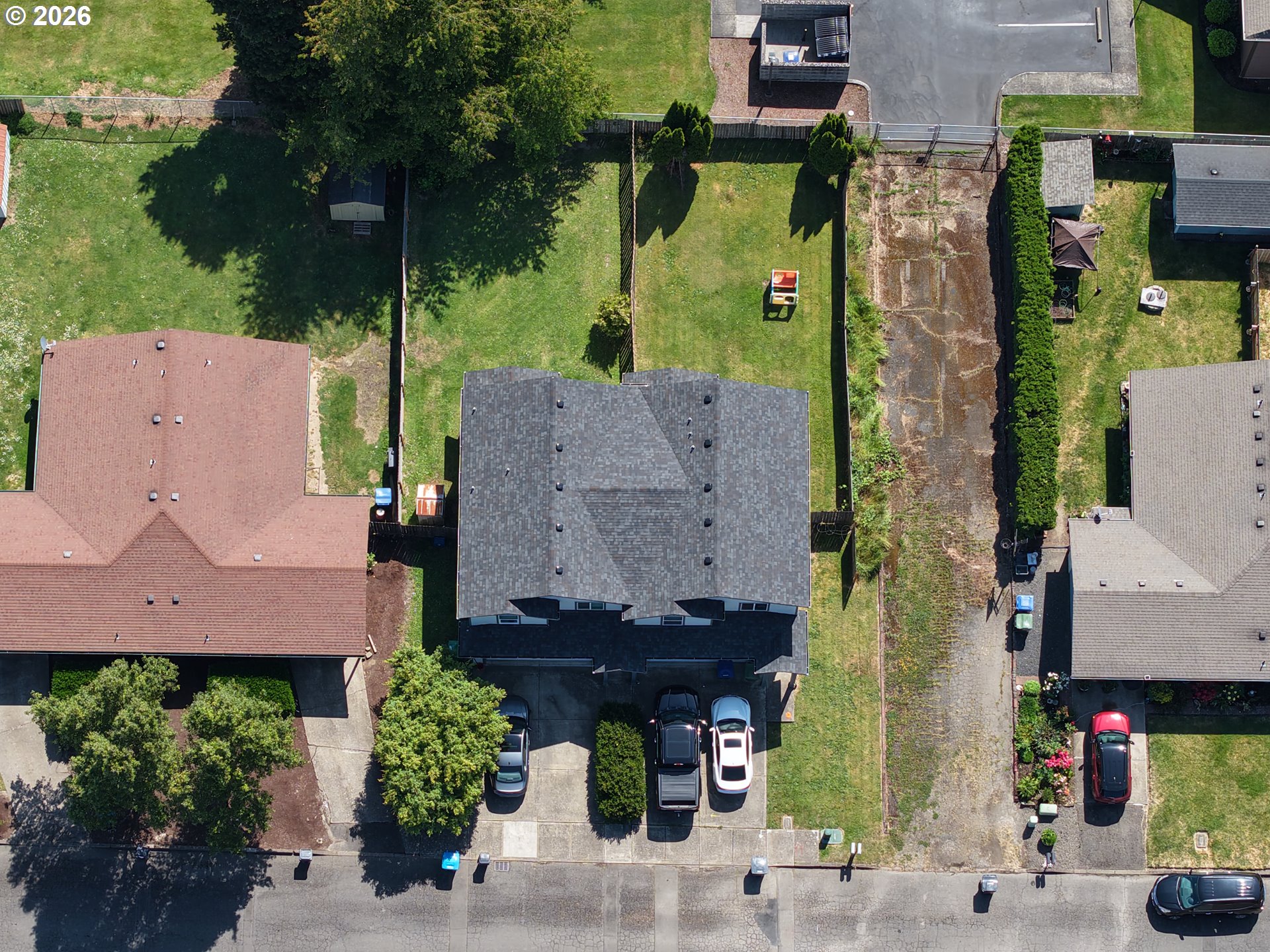 685 N Pershing St Property Photo 3