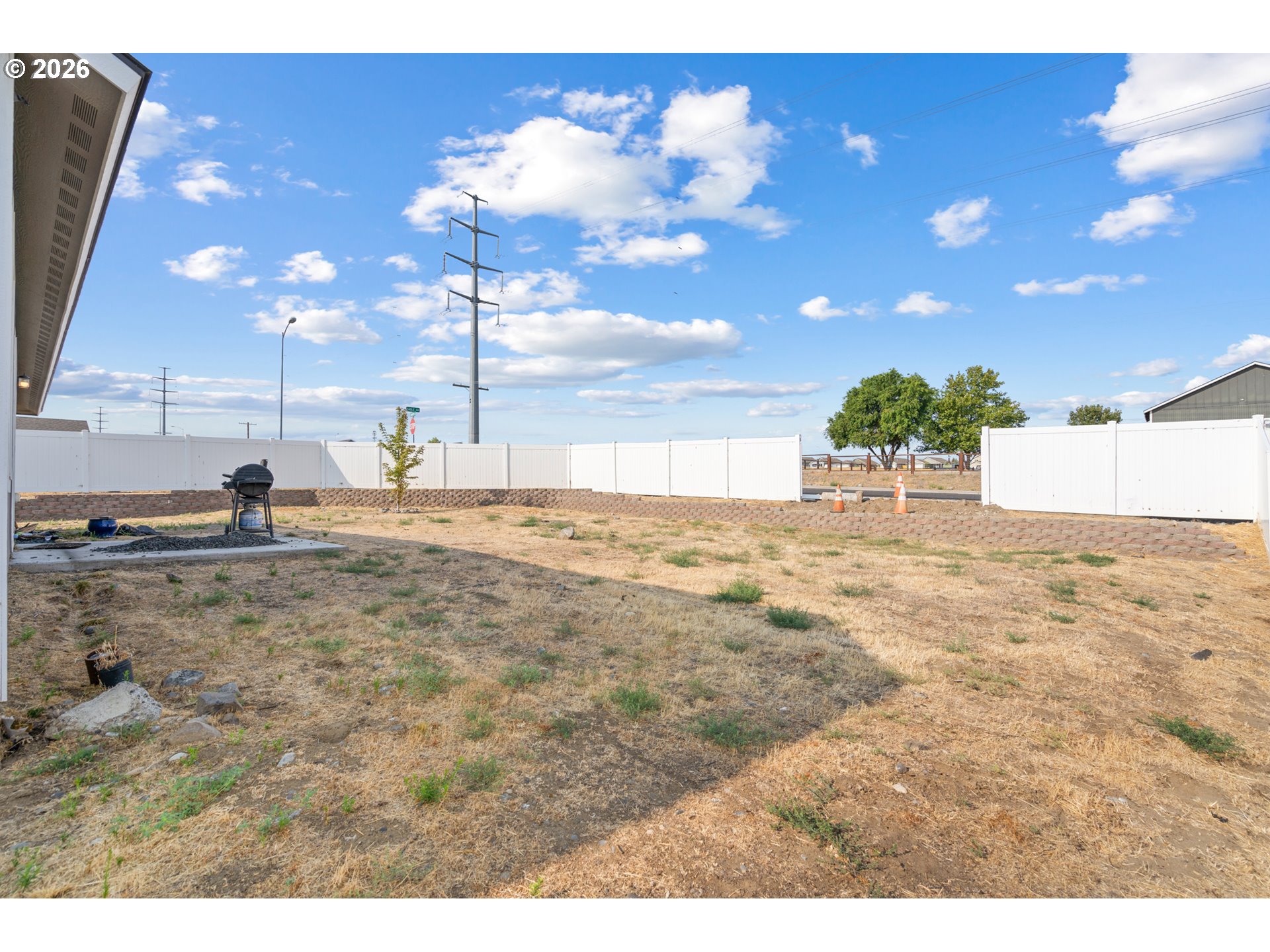 2734 Curlew St Property Photo 23