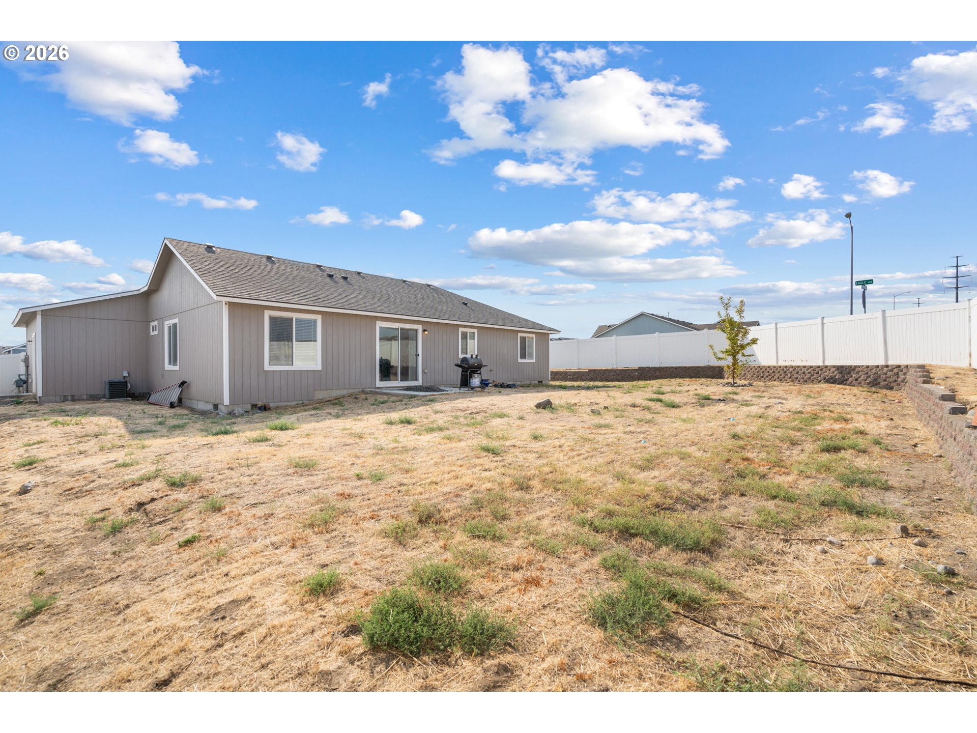 2734 Curlew St Property Photo 24