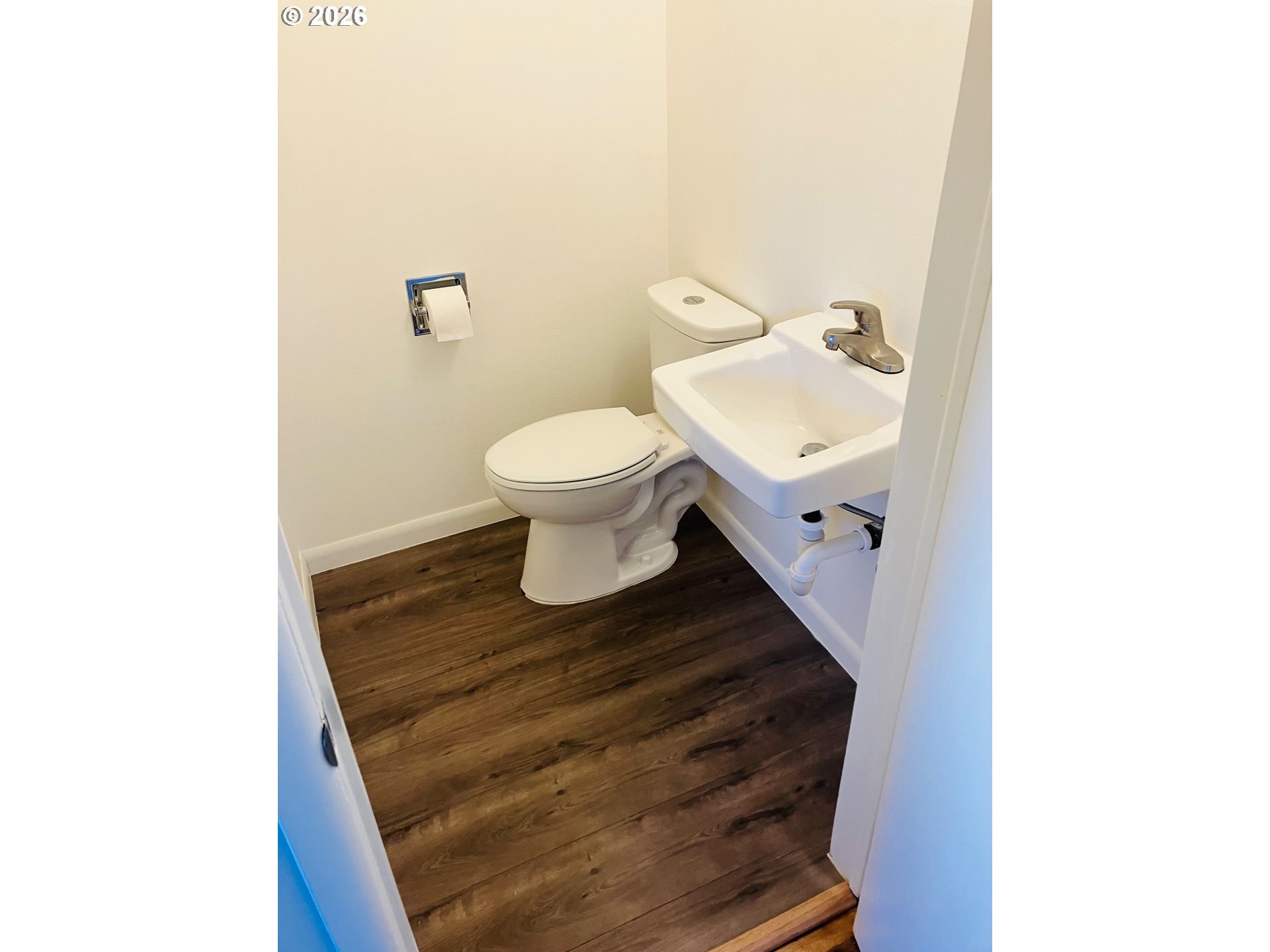 152 W C St Property Photo 14