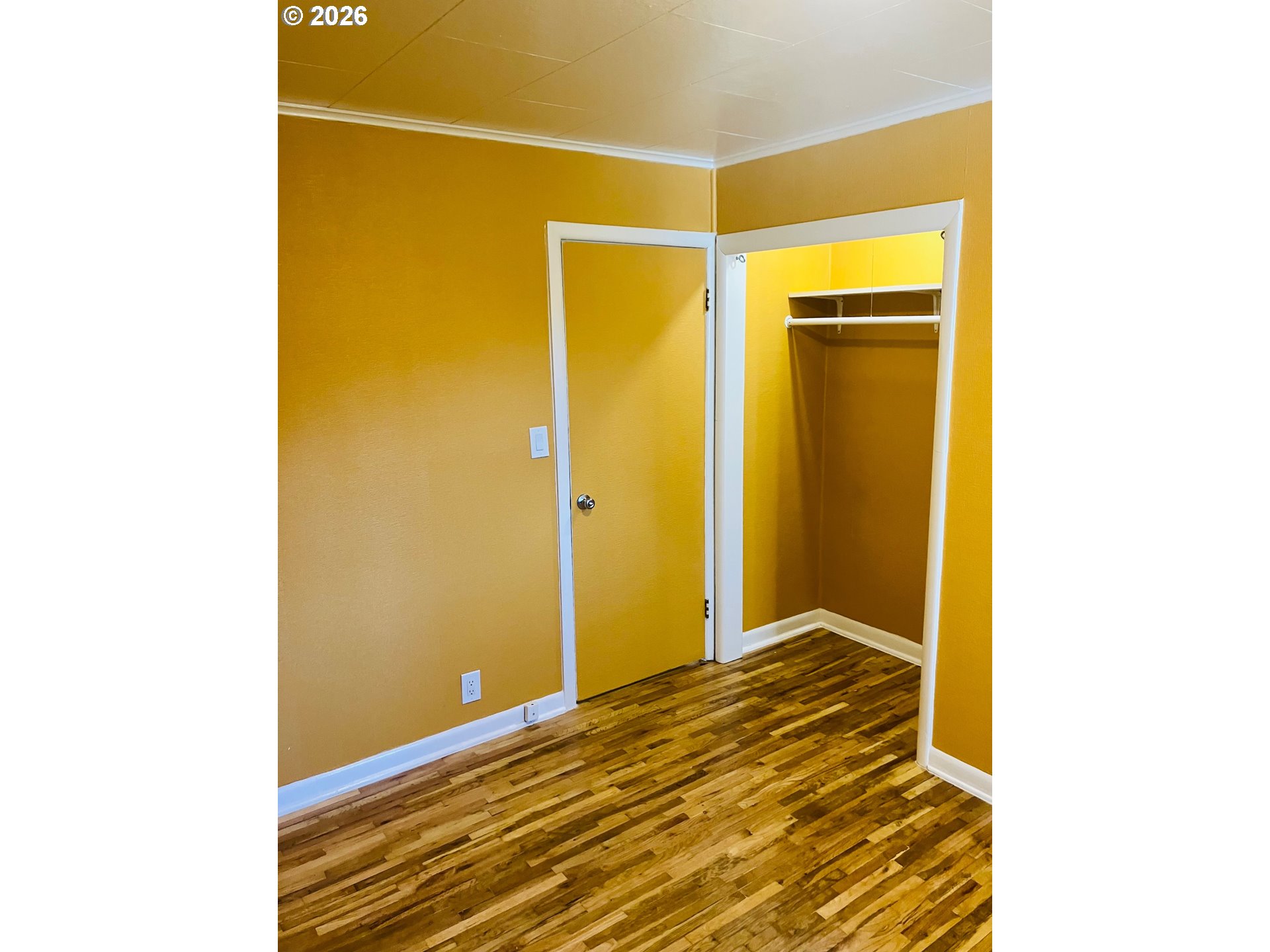 152 W C St Property Photo 22
