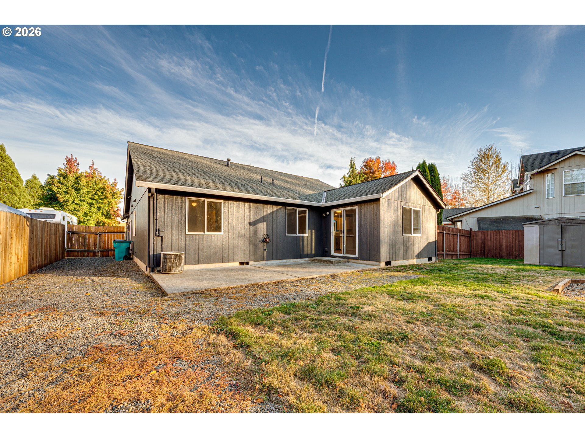 320 Nw 25th Pl Property Photo 18