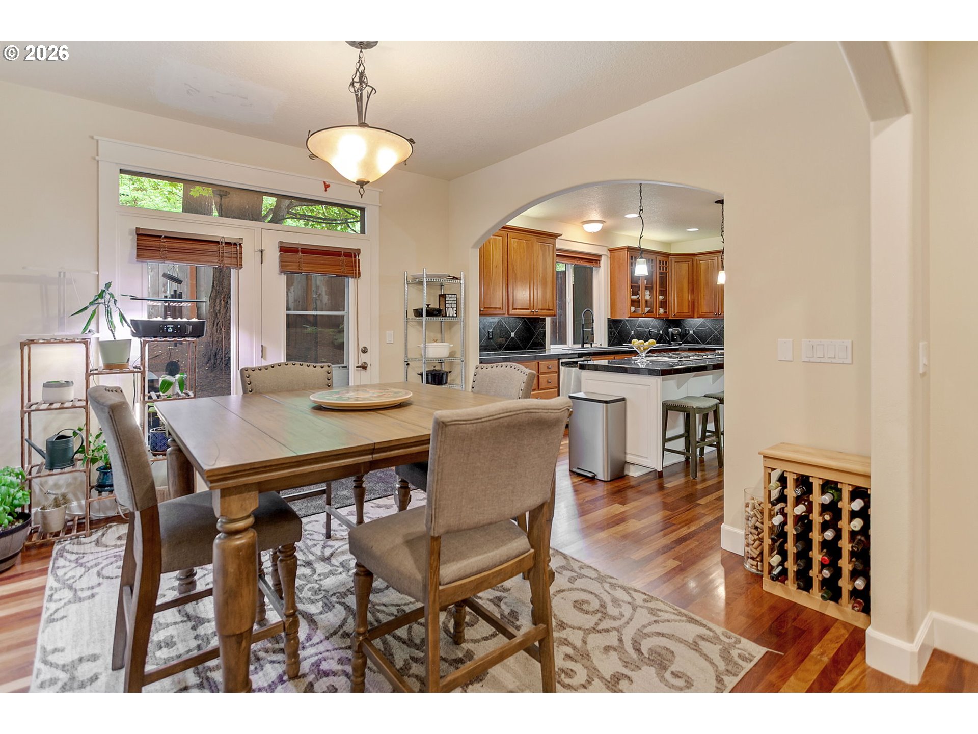 2613 Beacon Hill Dr Property Photo 14