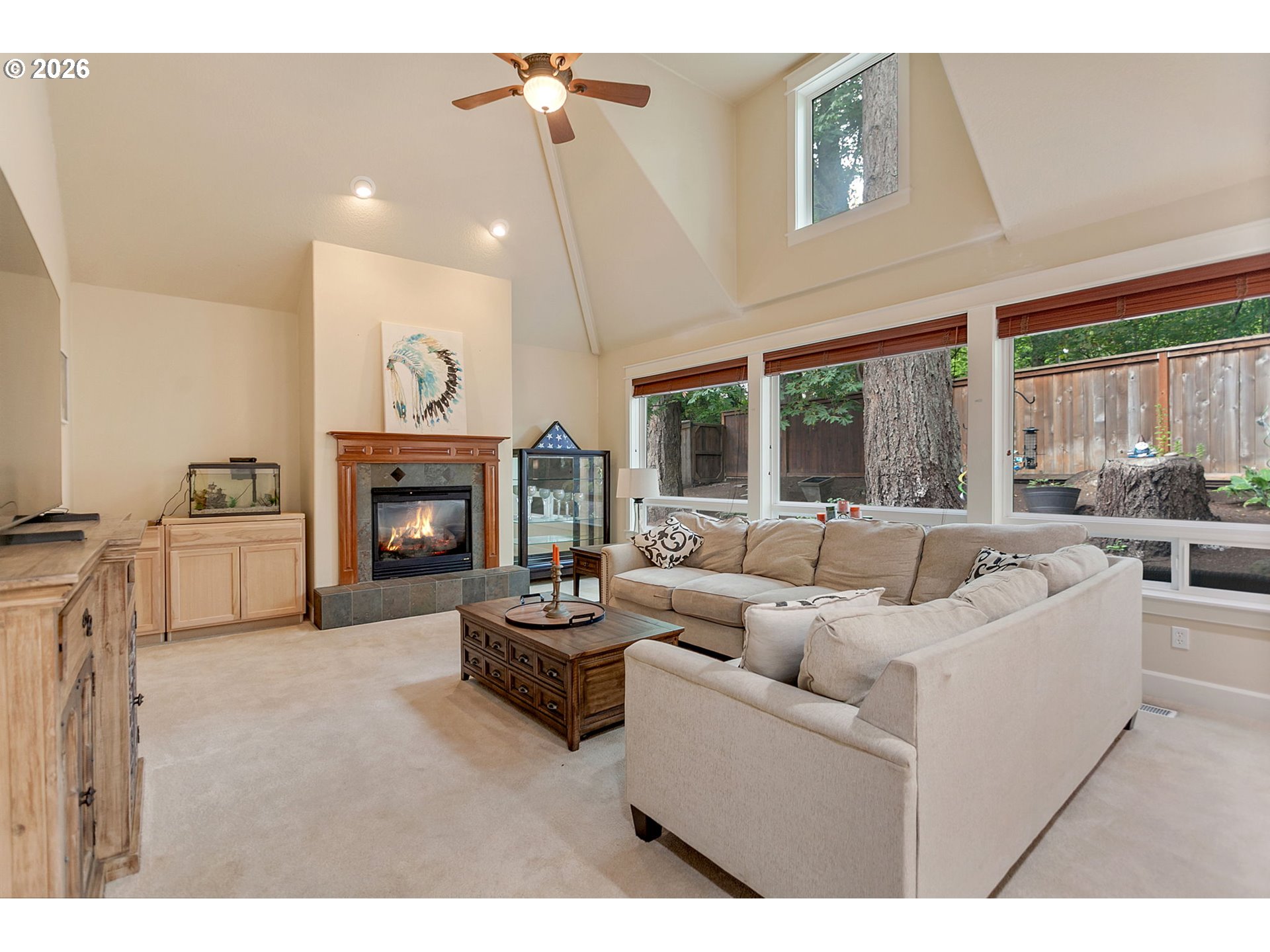 2613 Beacon Hill Dr Property Photo 15