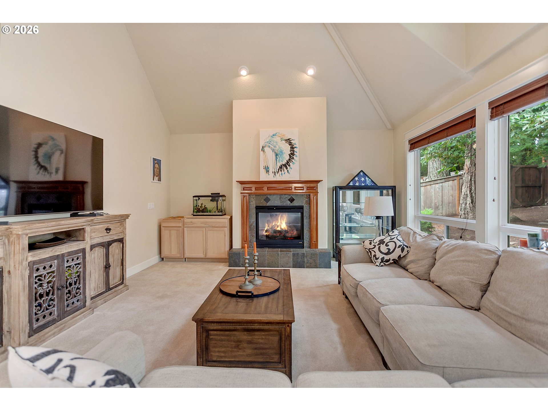 2613 Beacon Hill Dr Property Photo 16