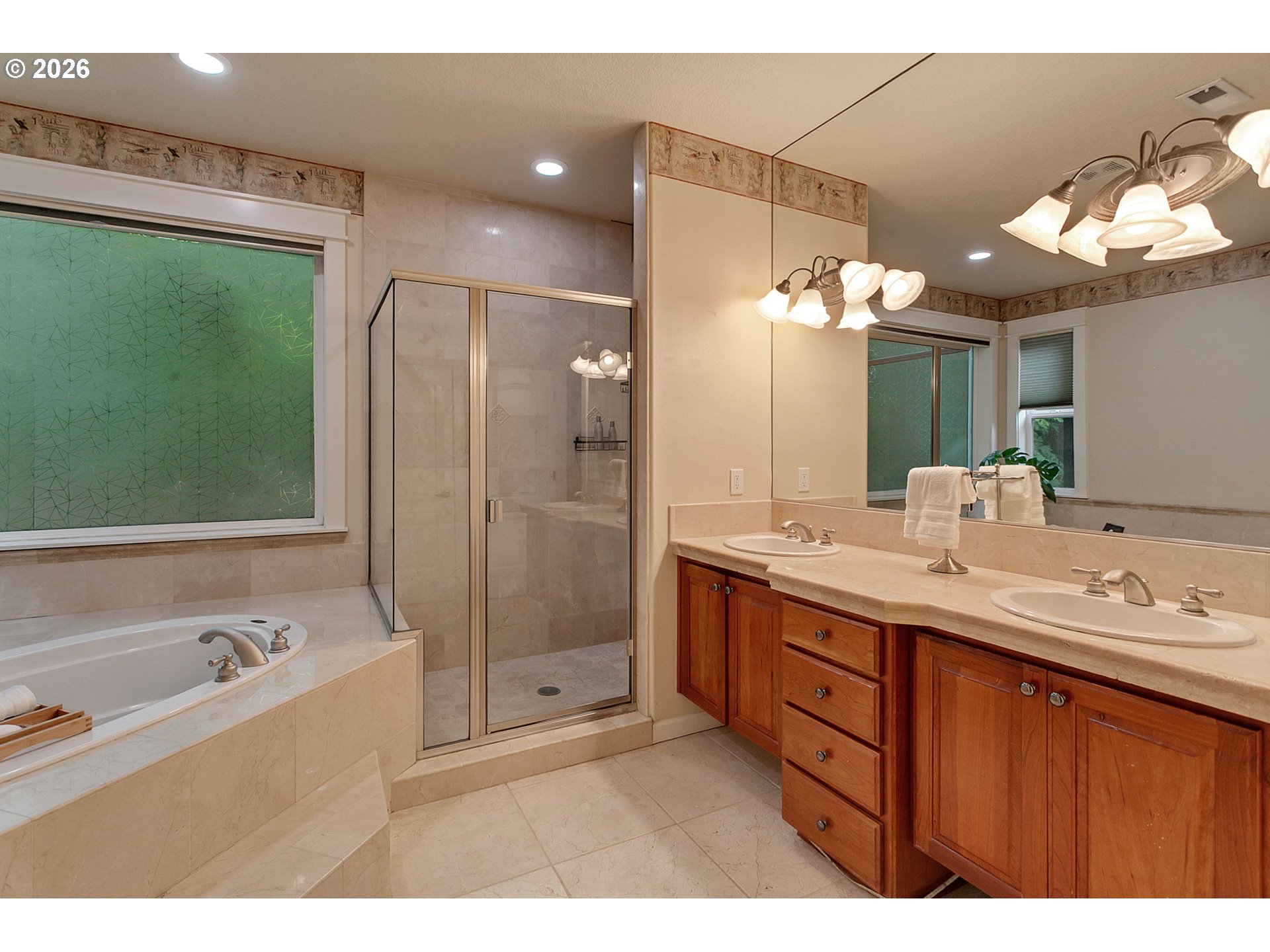 2613 Beacon Hill Dr Property Photo 31