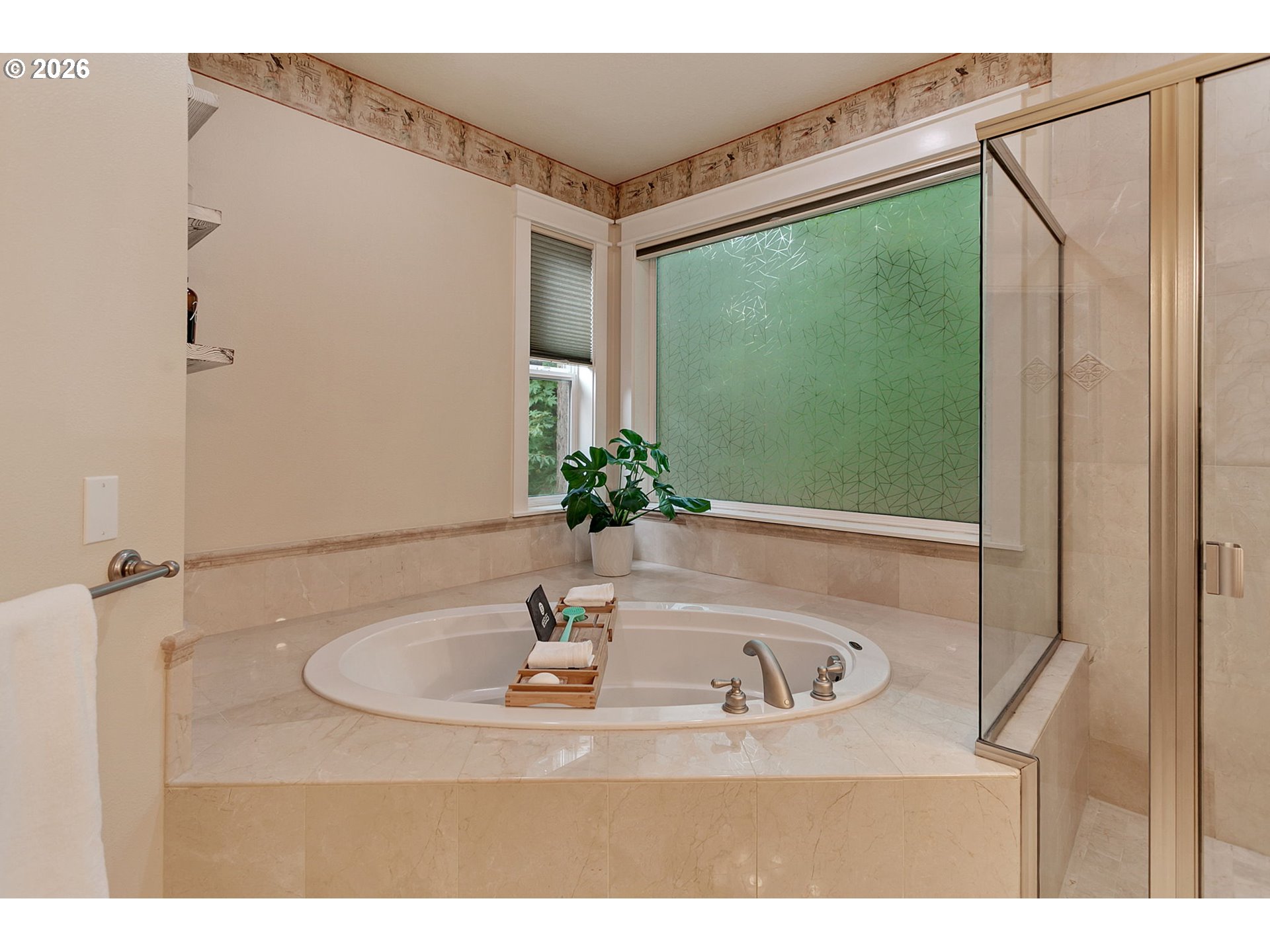2613 Beacon Hill Dr Property Photo 32