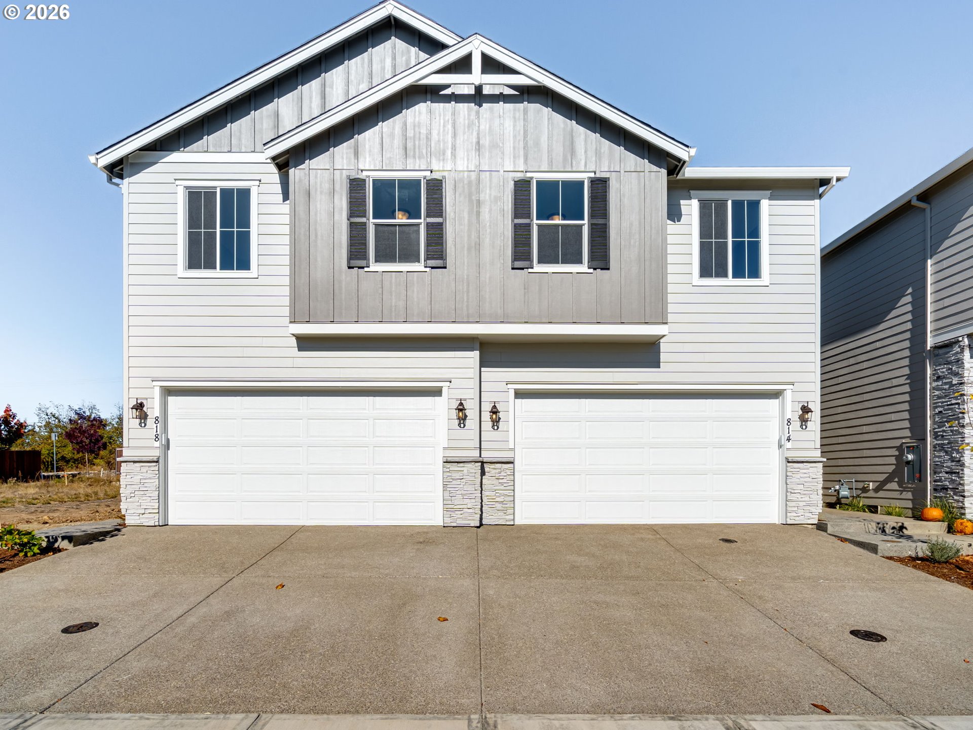 818 Nw 178th Way Property Photo 1