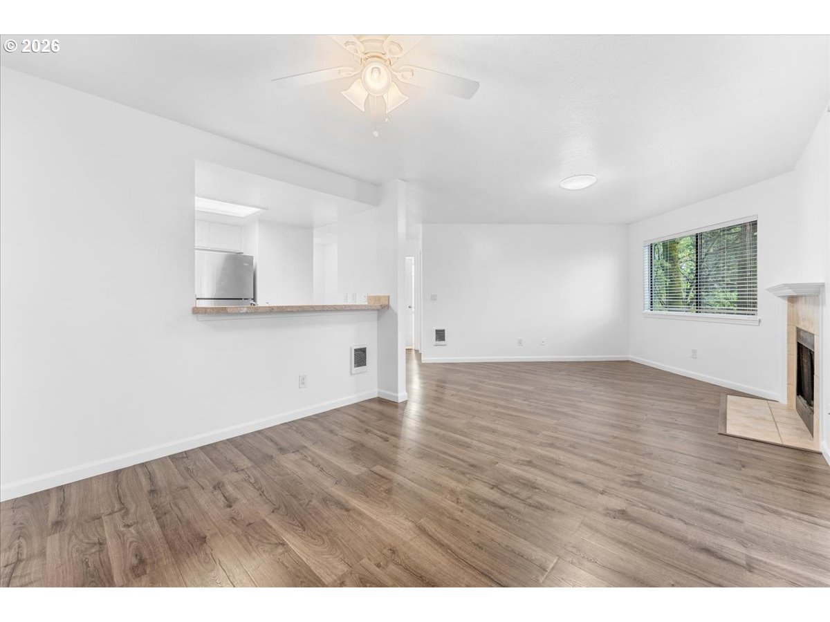 10160 Se Talbert St Property Photo 7