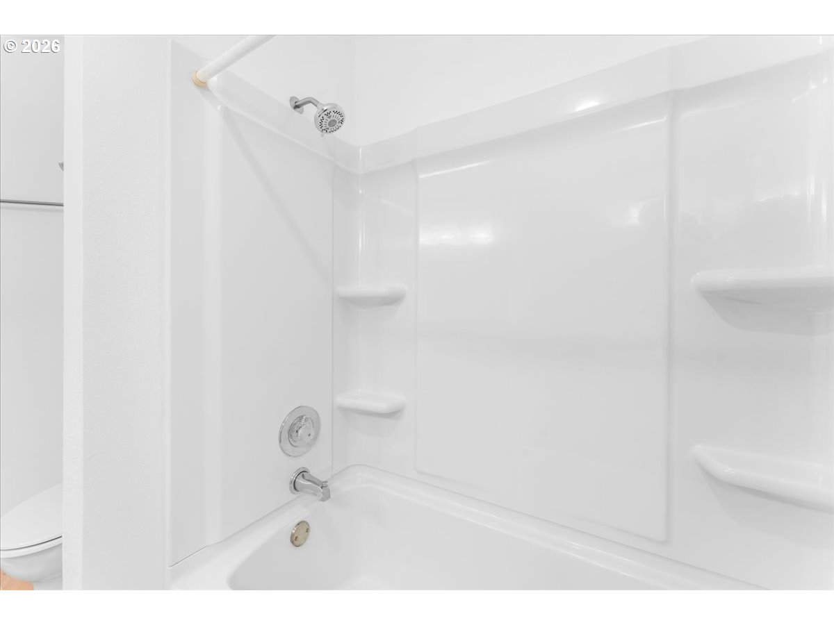 10160 Se Talbert St Property Photo 20
