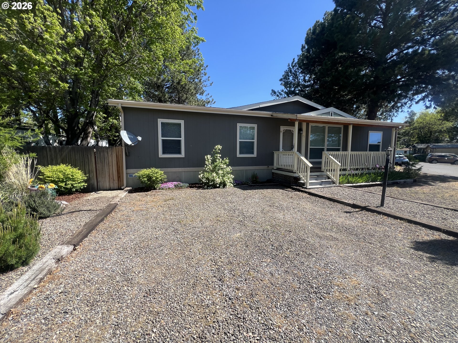 1809 26th St 12 Property Photo 1