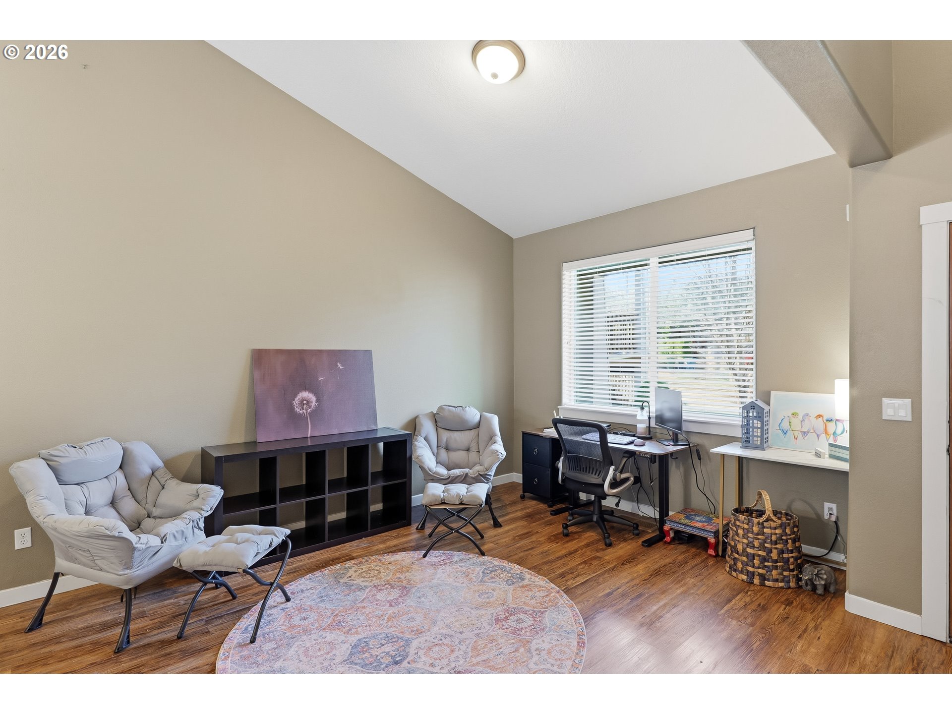 17376 Aubin St Property Photo 3