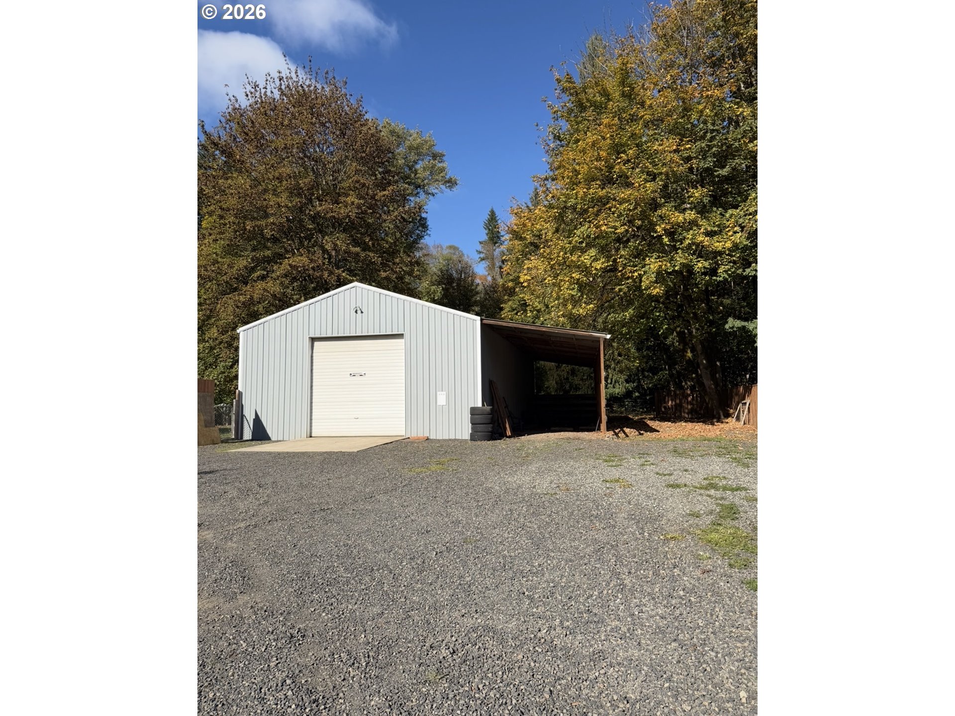 62451 Sleepy Ln Property Photo 3