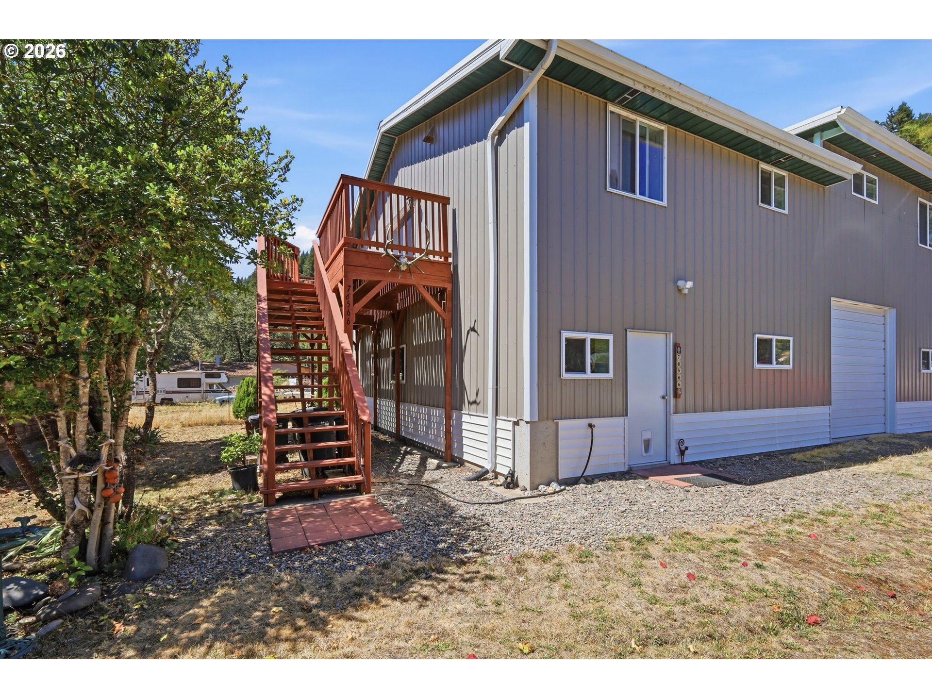 76566 Davis Rd Property Photo 6